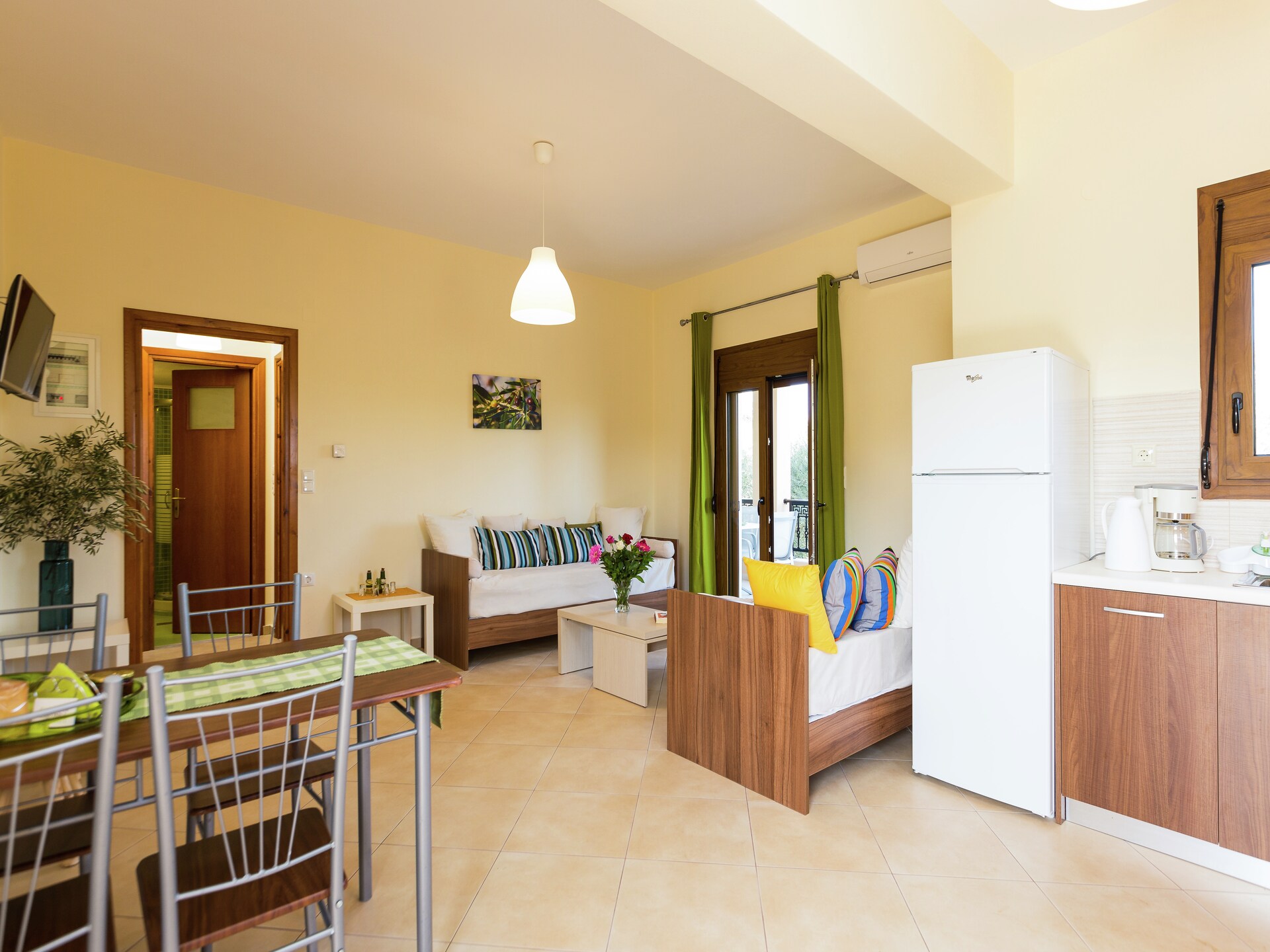 Modern Olijf Appartement nabij Rethymno met Grote Tuin - foto 10