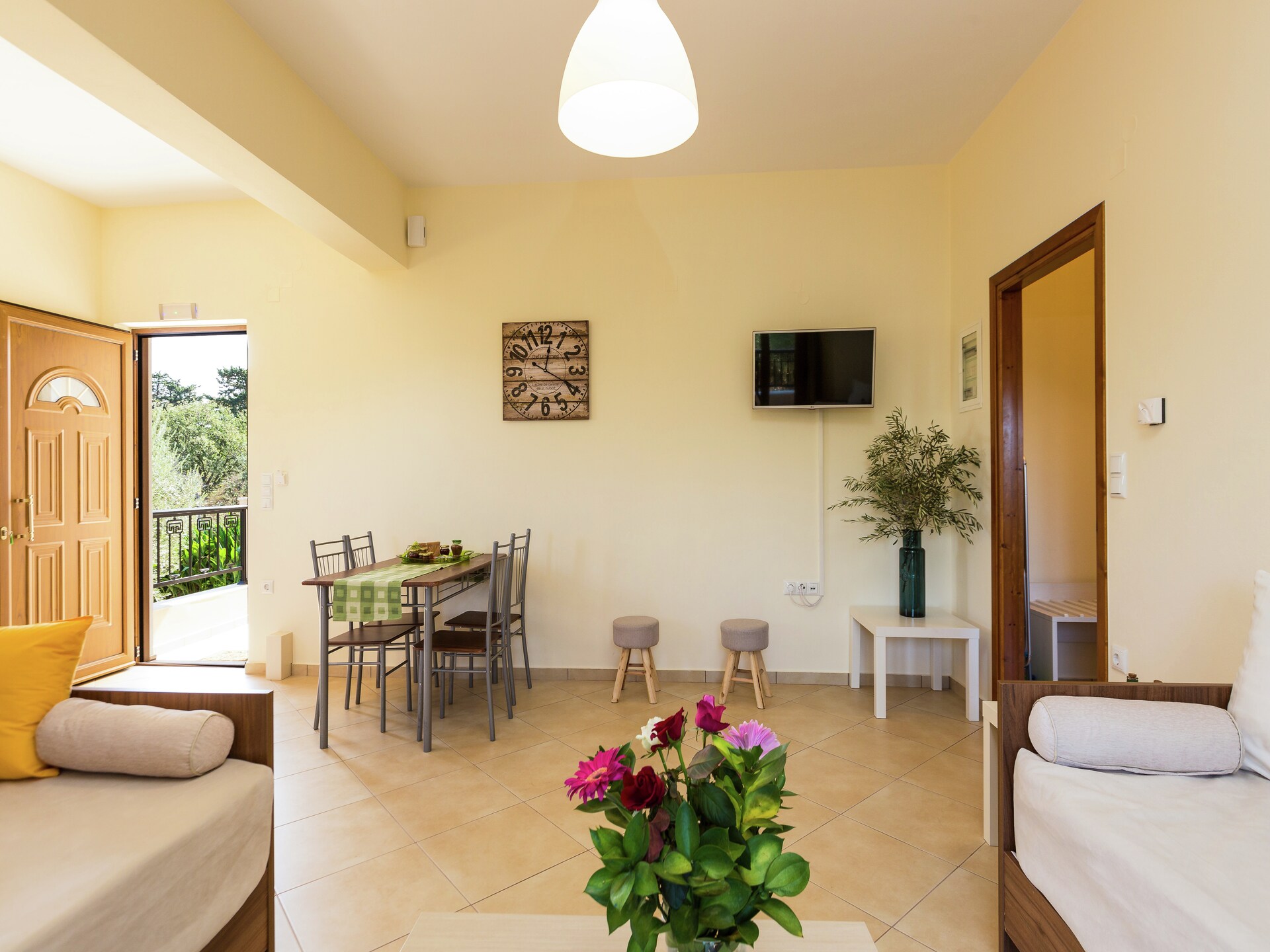 Modern Olijf Appartement nabij Rethymno met Grote Tuin - foto 13