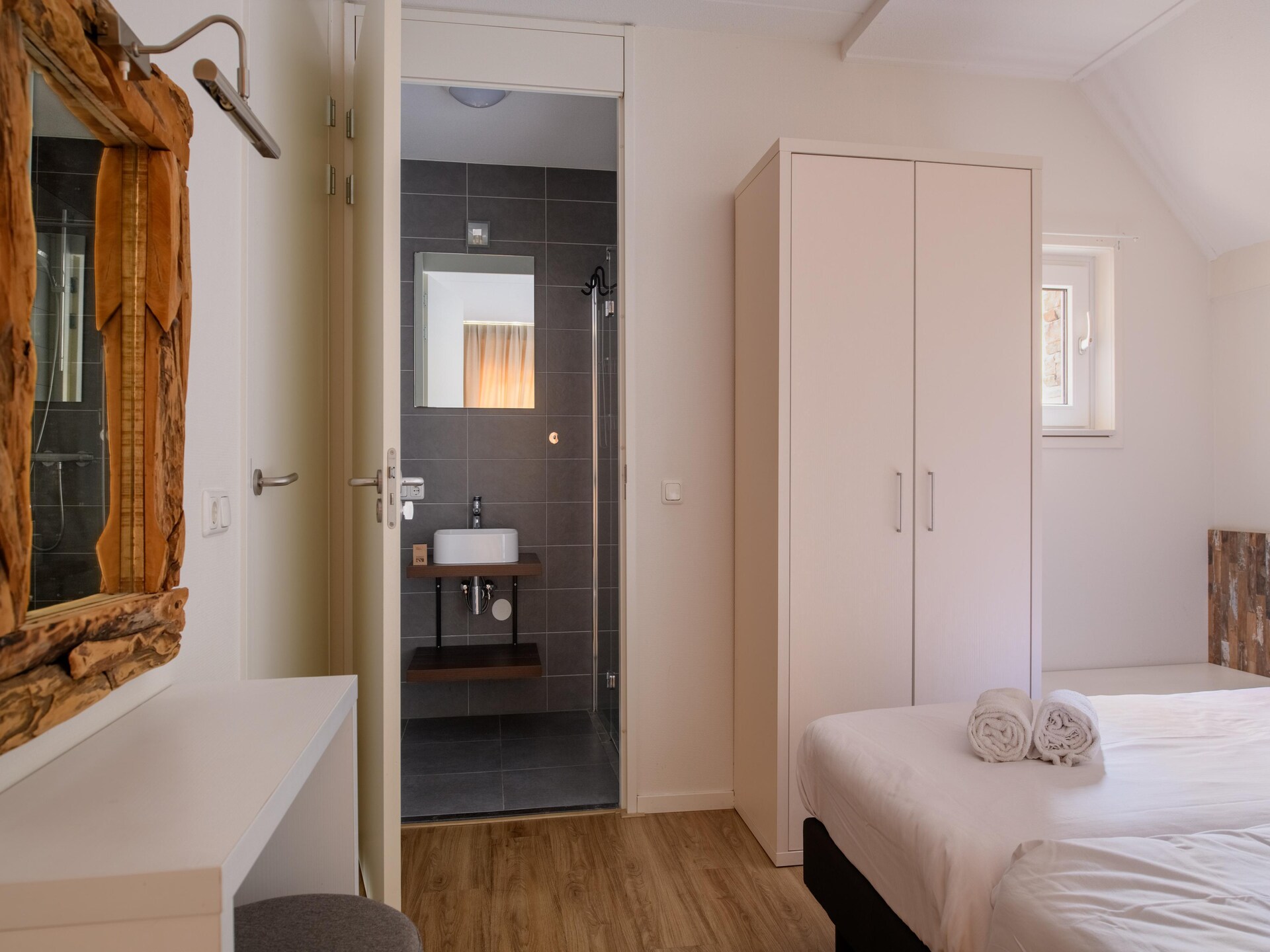 Moderne villa in Resort Maastricht: luxe, rust en huisdieren welkom - foto 9