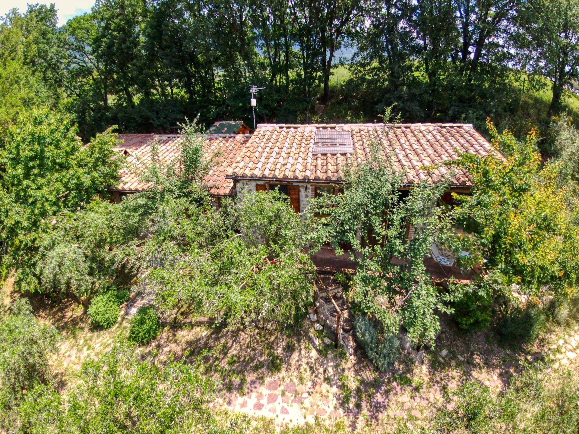 Op 1,0 km van centrum Assisi: ruim vakantiehuis Villa Giuli - foto 2