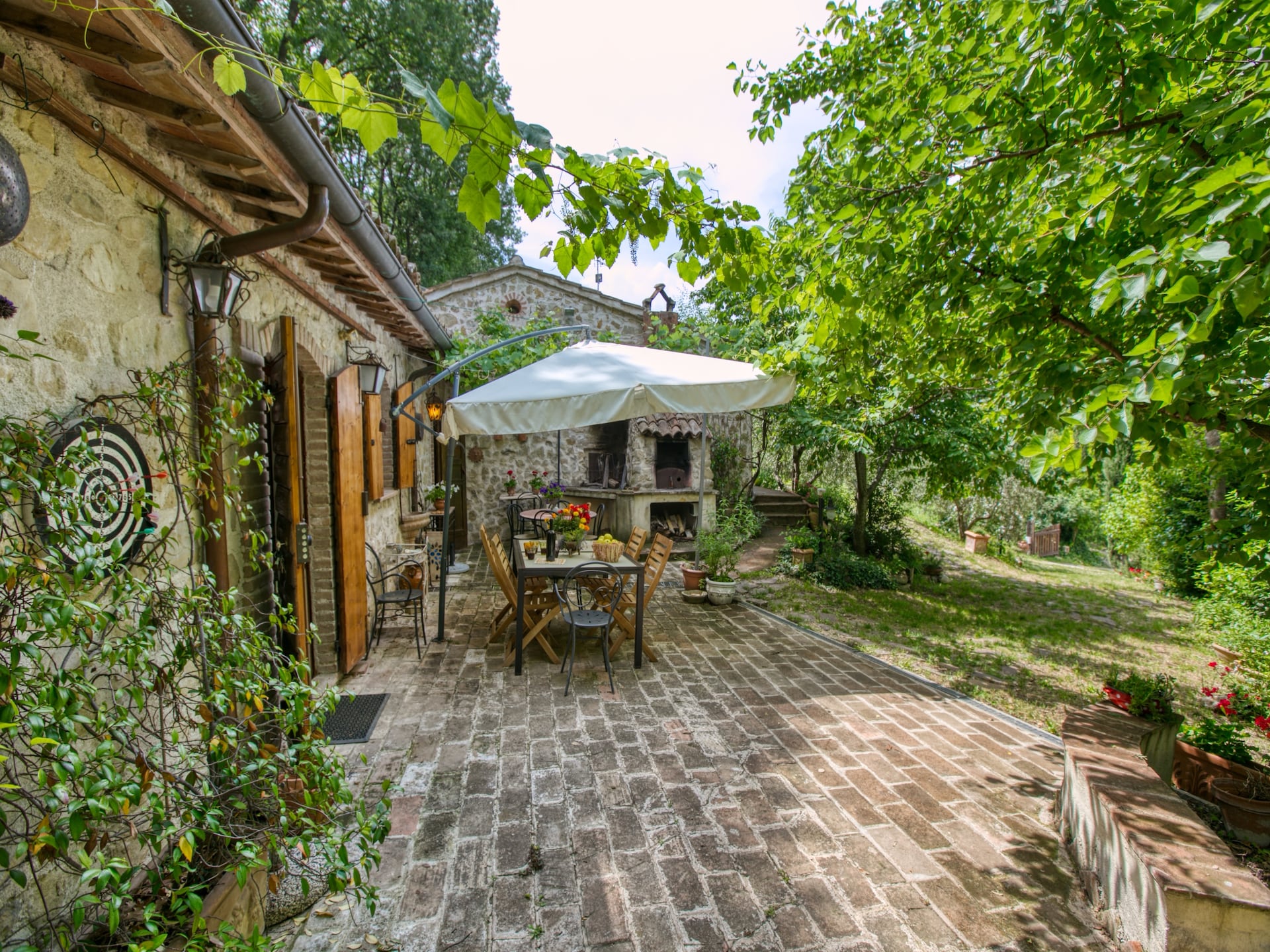 Op 1,0 km van centrum Assisi: ruim vakantiehuis Villa Giuli - foto 29