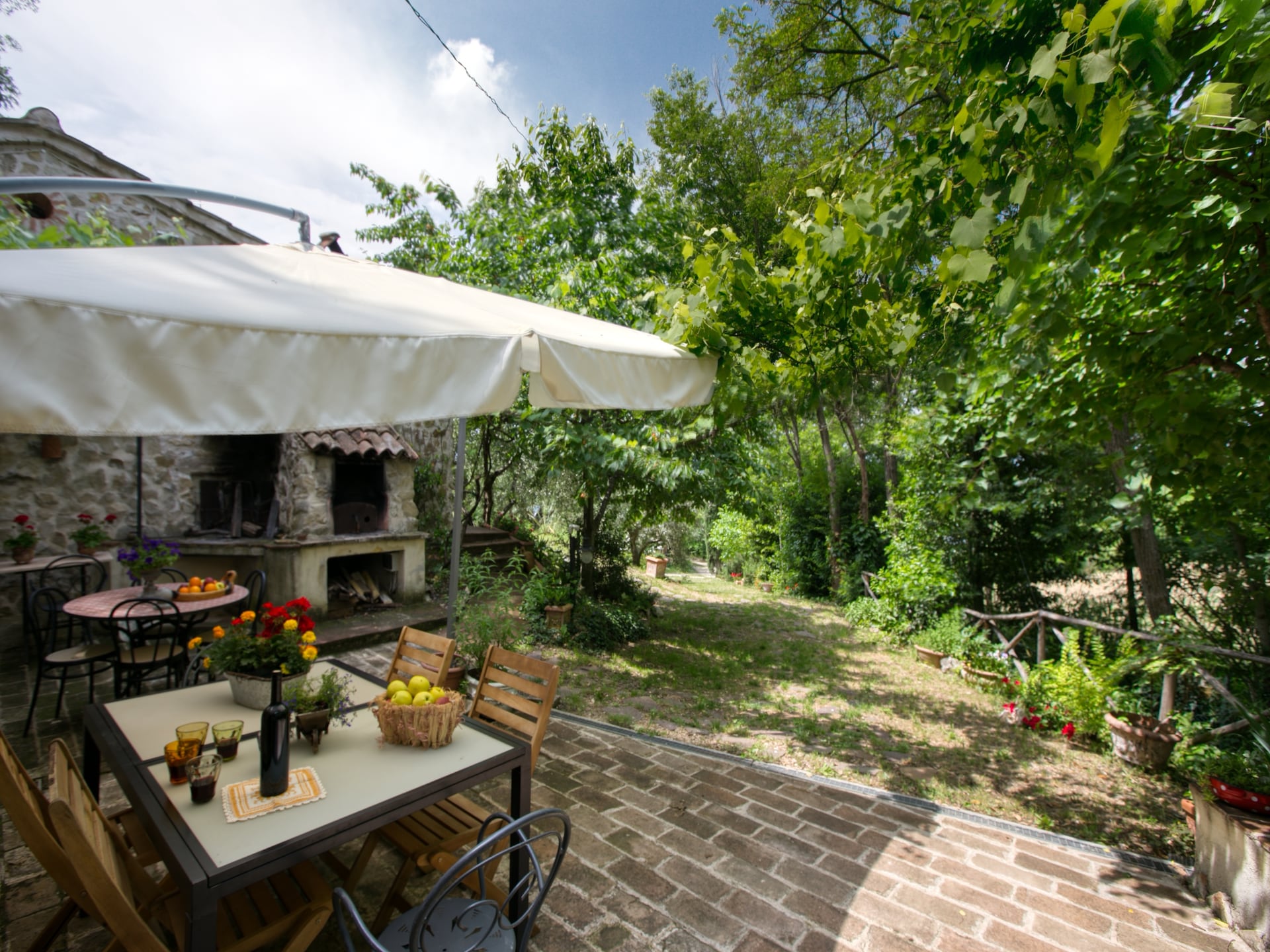 Op 1,0 km van centrum Assisi: ruim vakantiehuis Villa Giuli - foto 30
