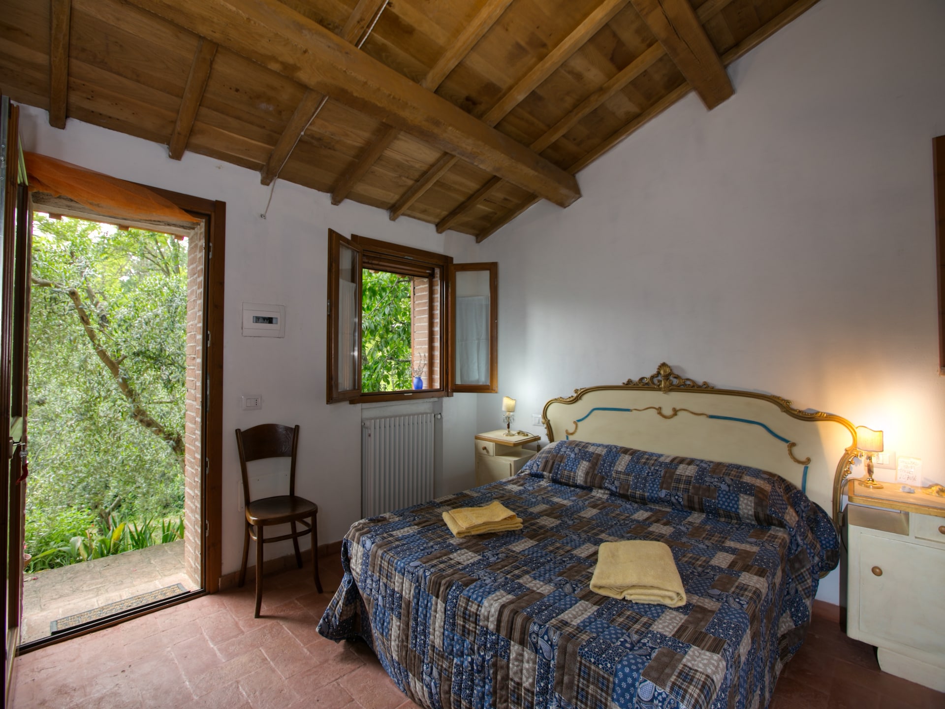 Op 1,0 km van centrum Assisi: ruim vakantiehuis Villa Giuli - foto 18