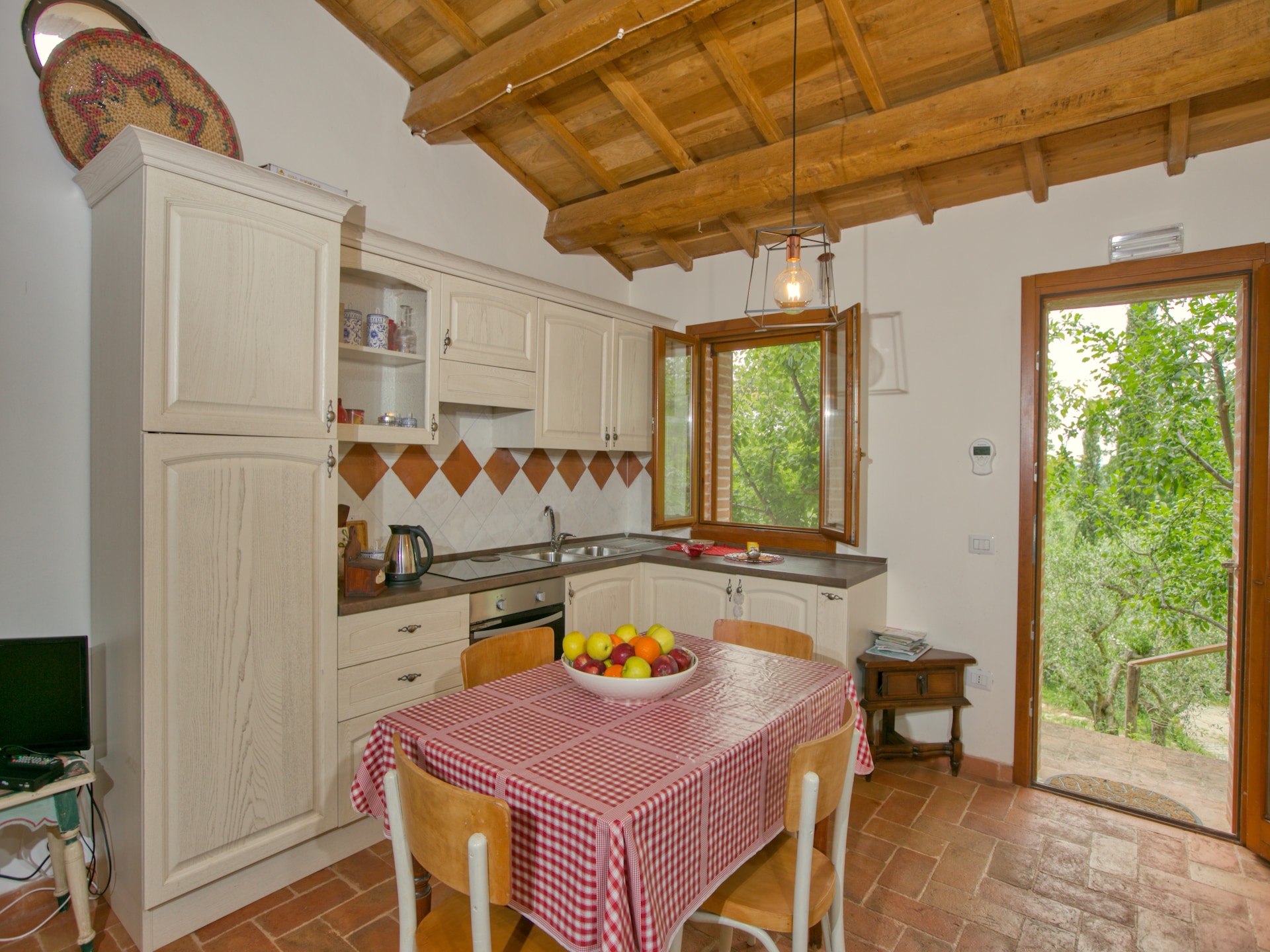 Op 1,0 km van centrum Assisi: ruim vakantiehuis Villa Giuli - foto 16