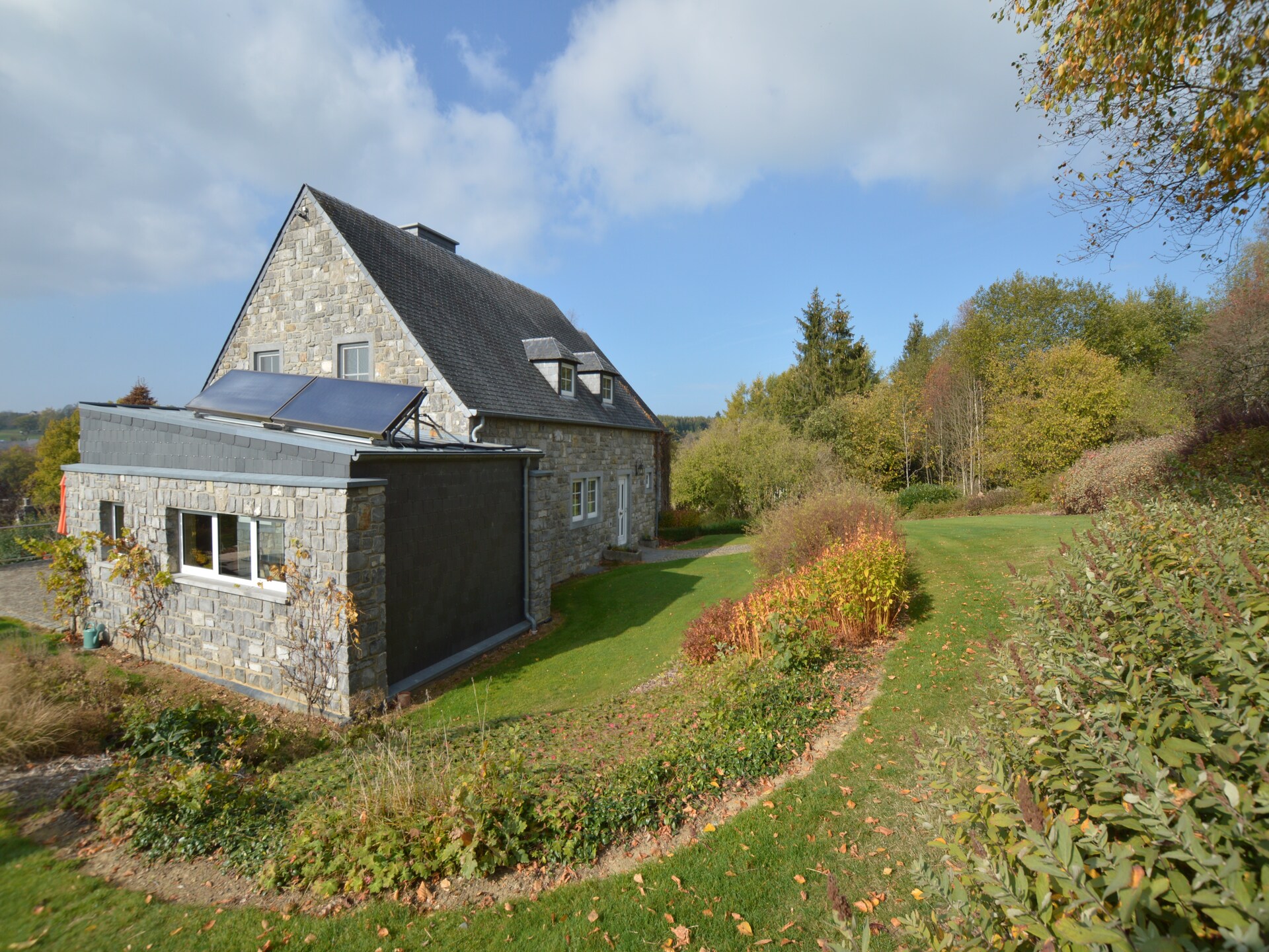 Luxe villa met sauna en panoramisch uitzicht in Stavelot - foto 36