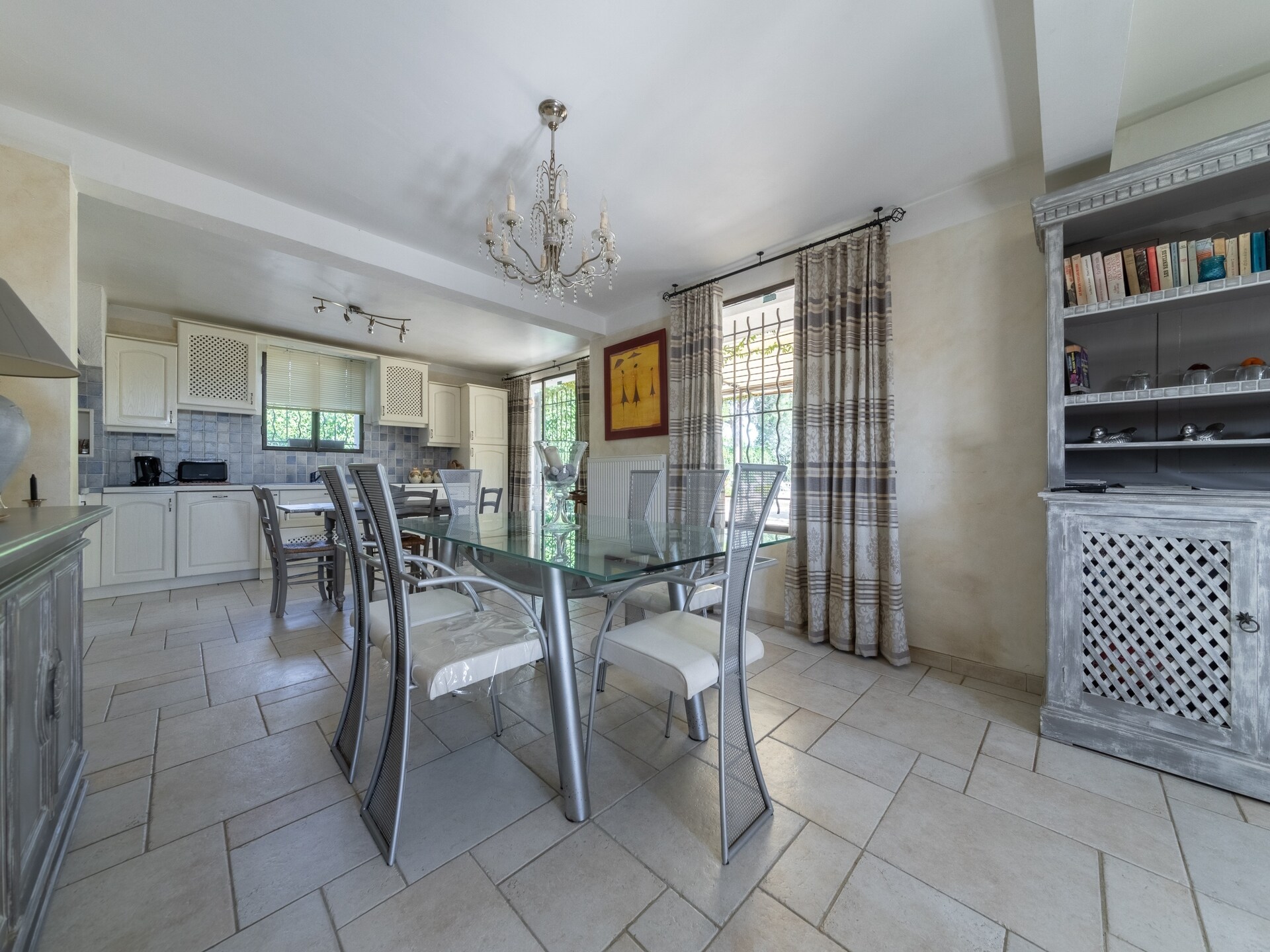 Moderne villa met groot zwembad en jeu-de-boulesbaan in Carpentras - foto 4