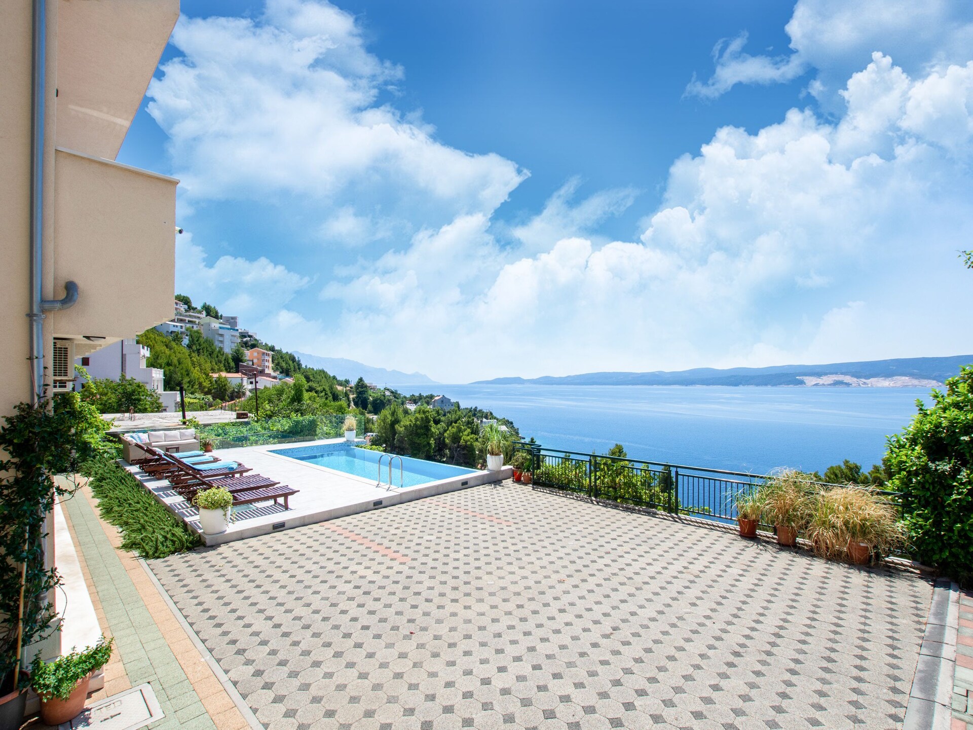 Gezinsappartement met zwembad op 200 meter van zee in Čelina - foto 38