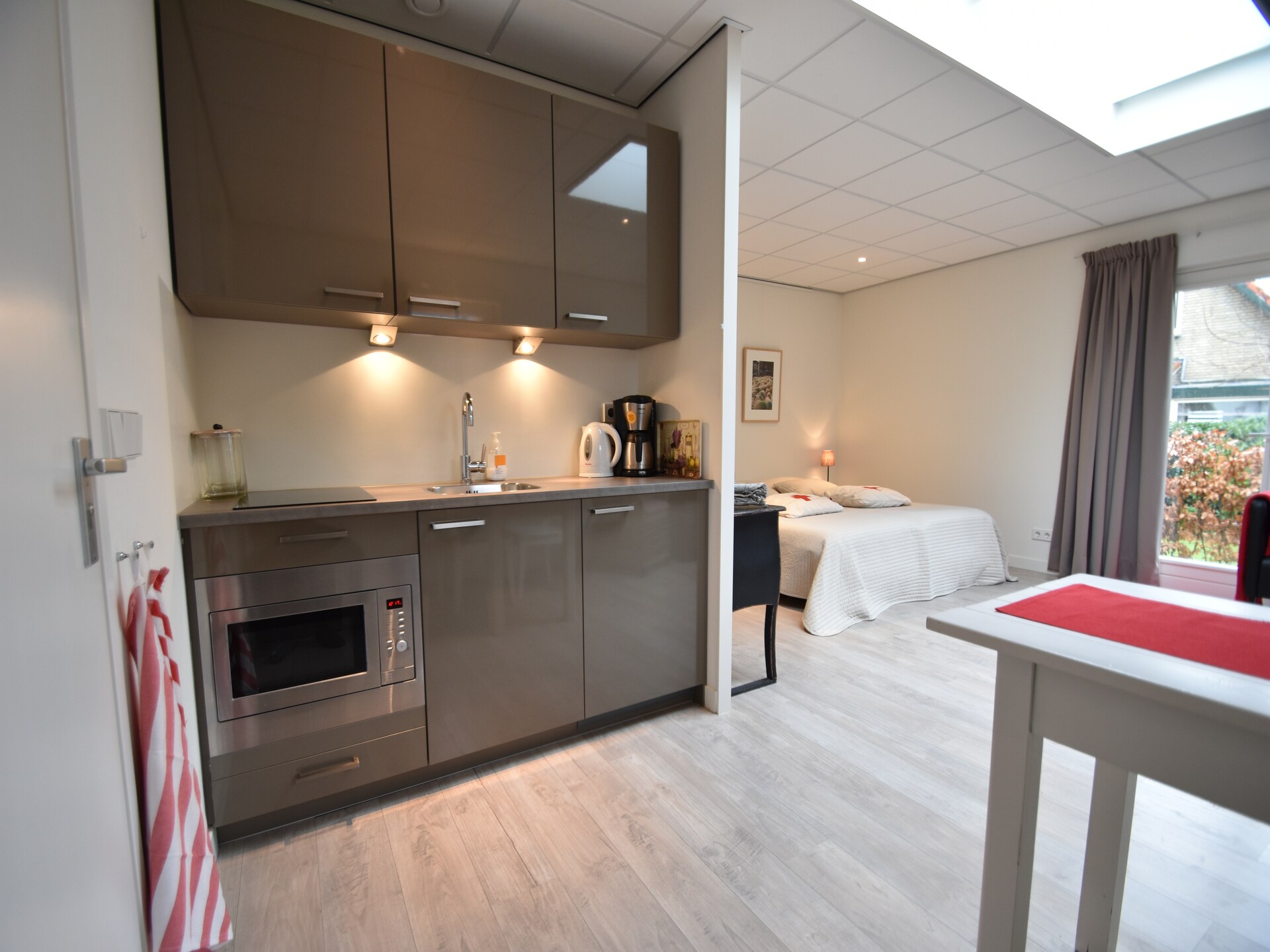 Hof van Craeck: Uniek vakantiehuis met 3 appartementen in hartje Bergen - foto 9