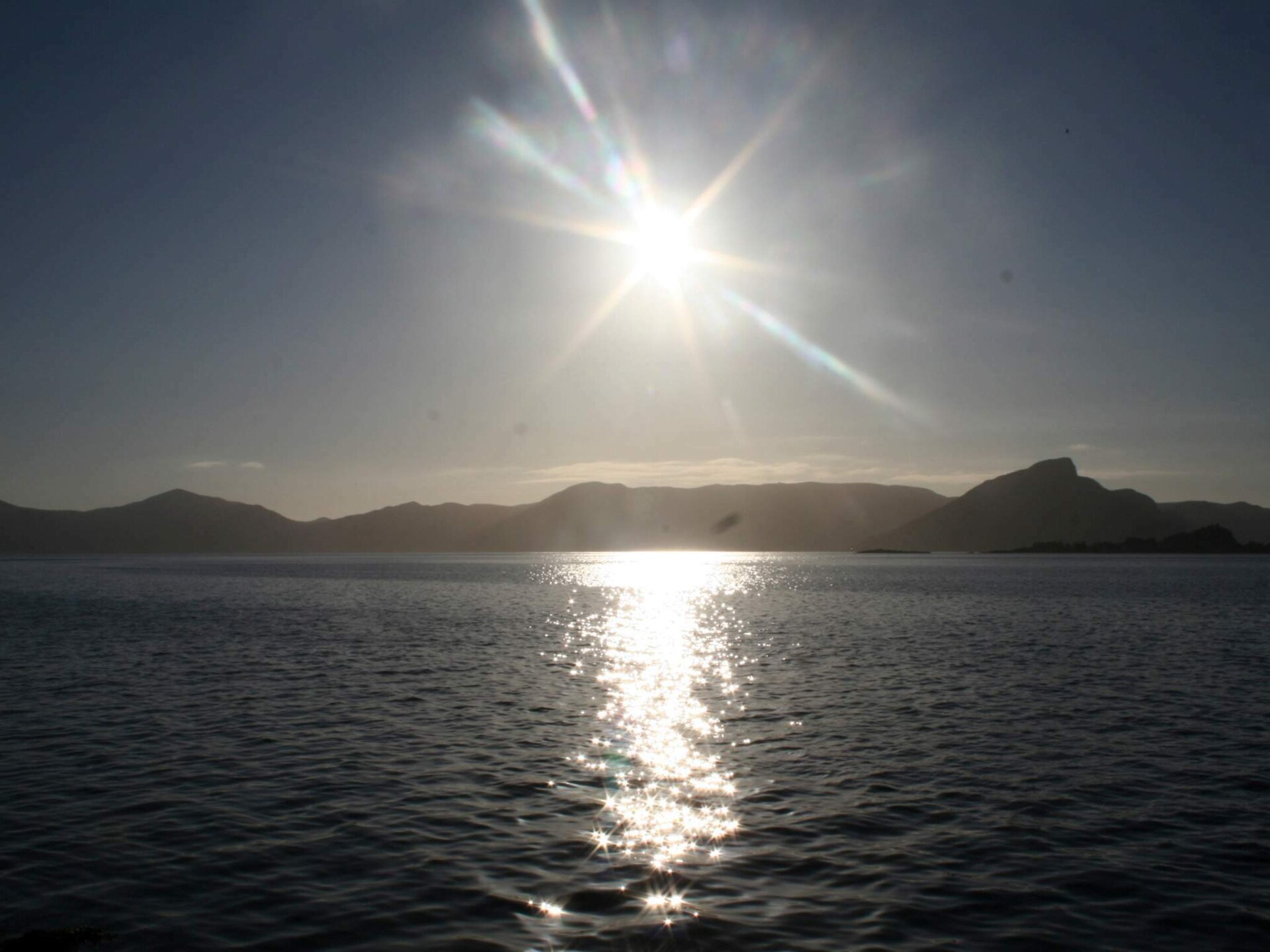 Stijlvol vakantiehuis aan het water met panoramisch uitzicht in Åram - foto 12