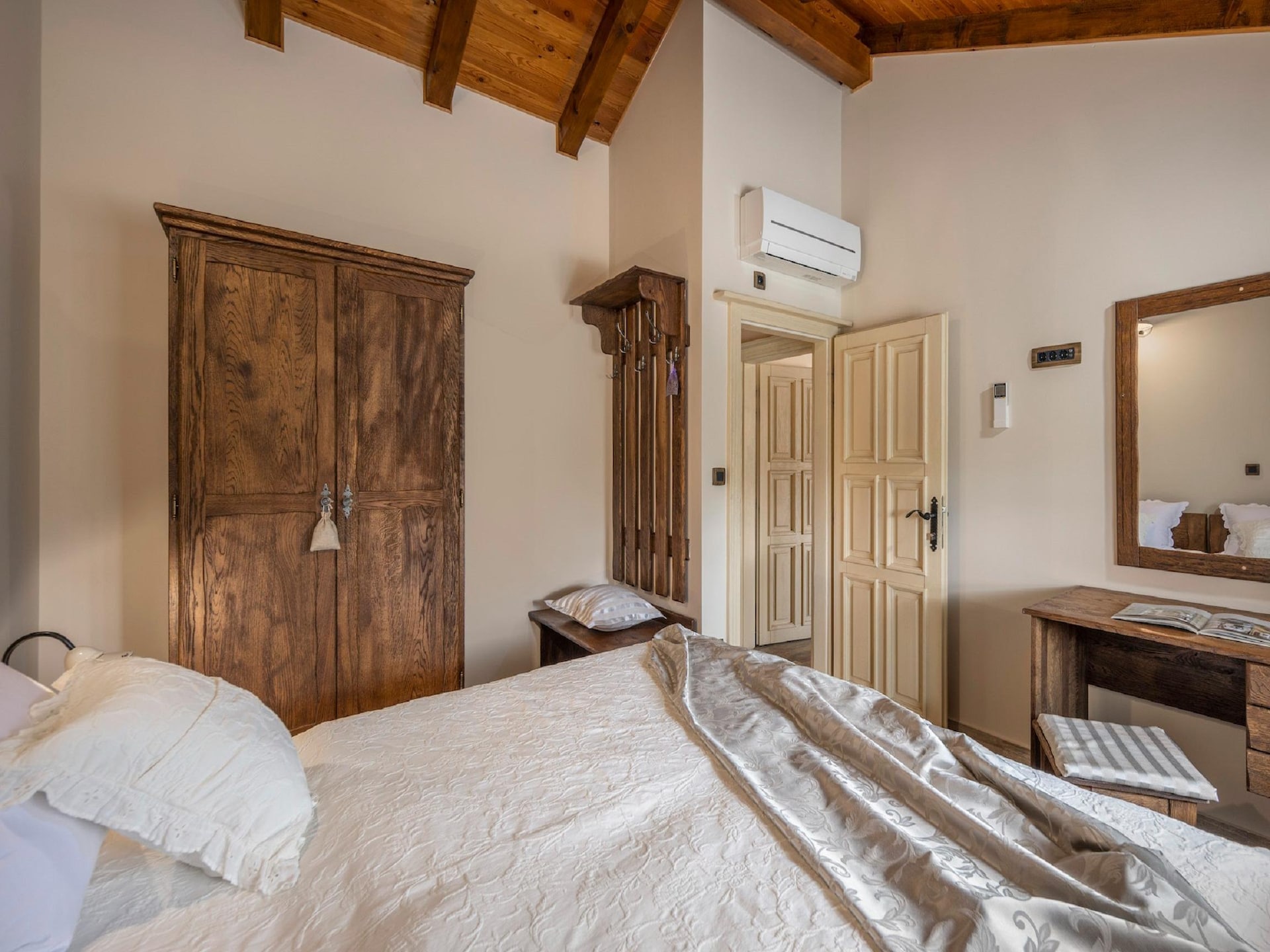 8-persoons villa met privézwembad in Posedarje - foto 20