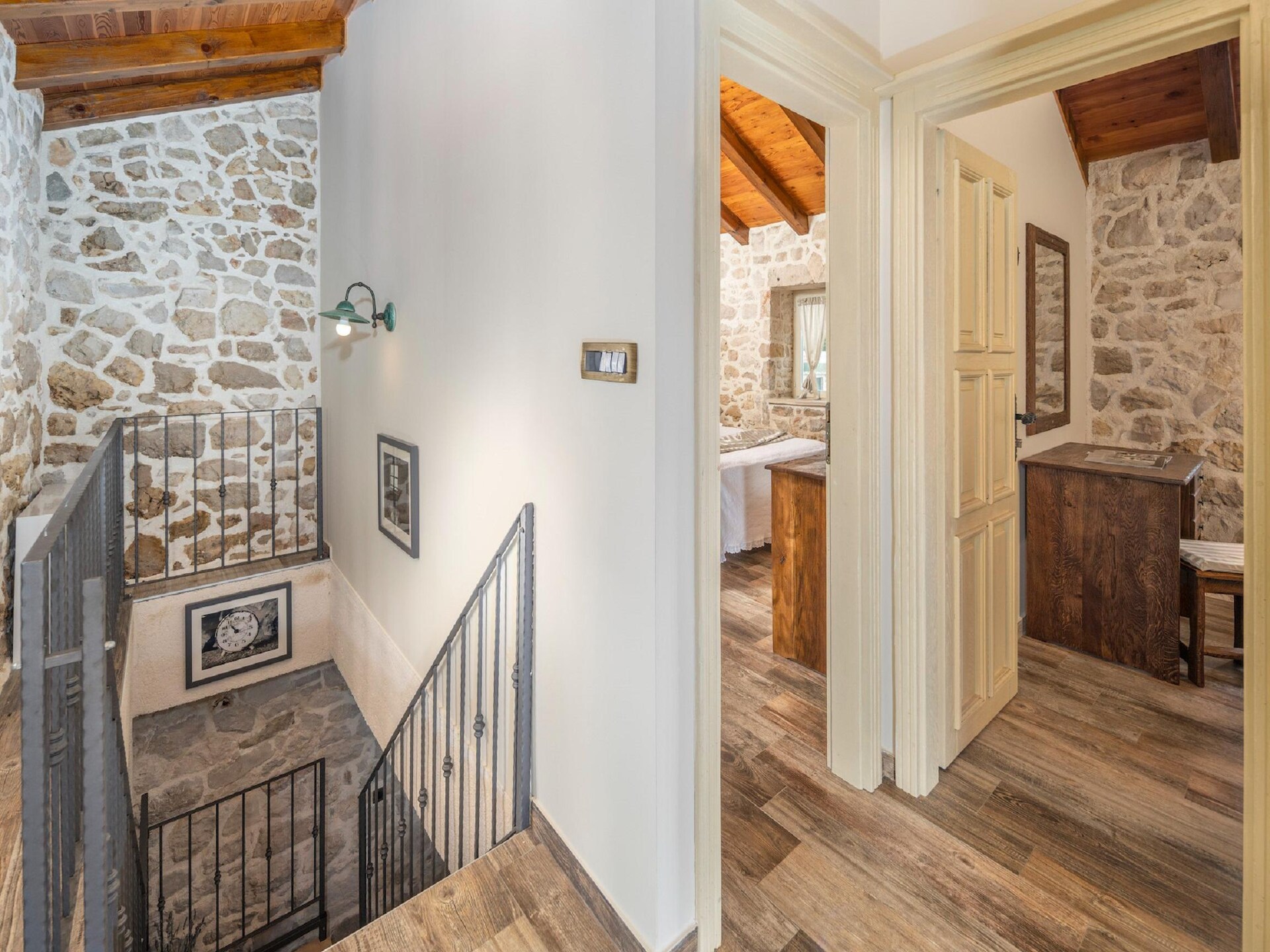 8-persoons villa met privézwembad in Posedarje - foto 22
