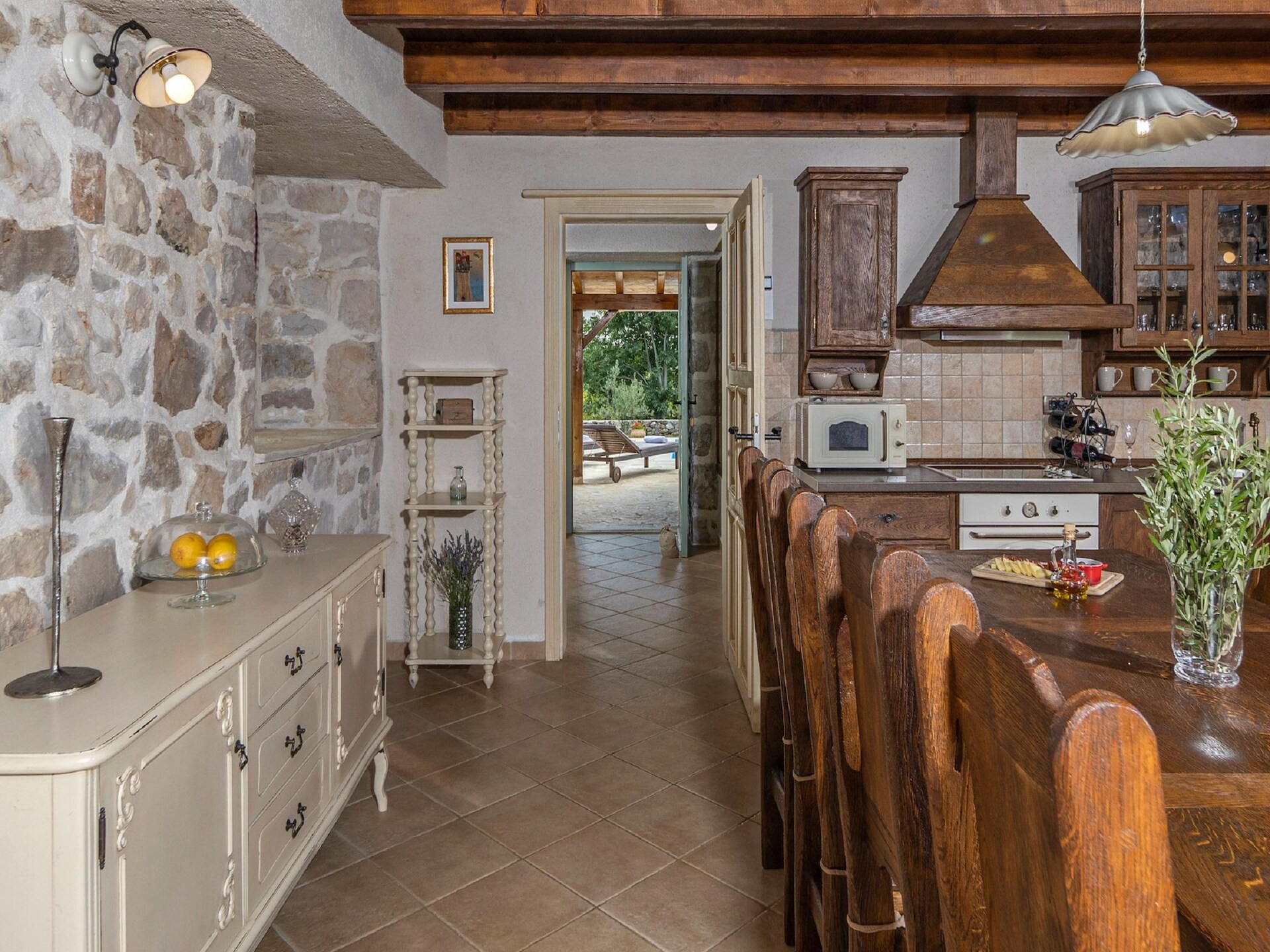 8-persoons villa met privézwembad in Posedarje - foto 16
