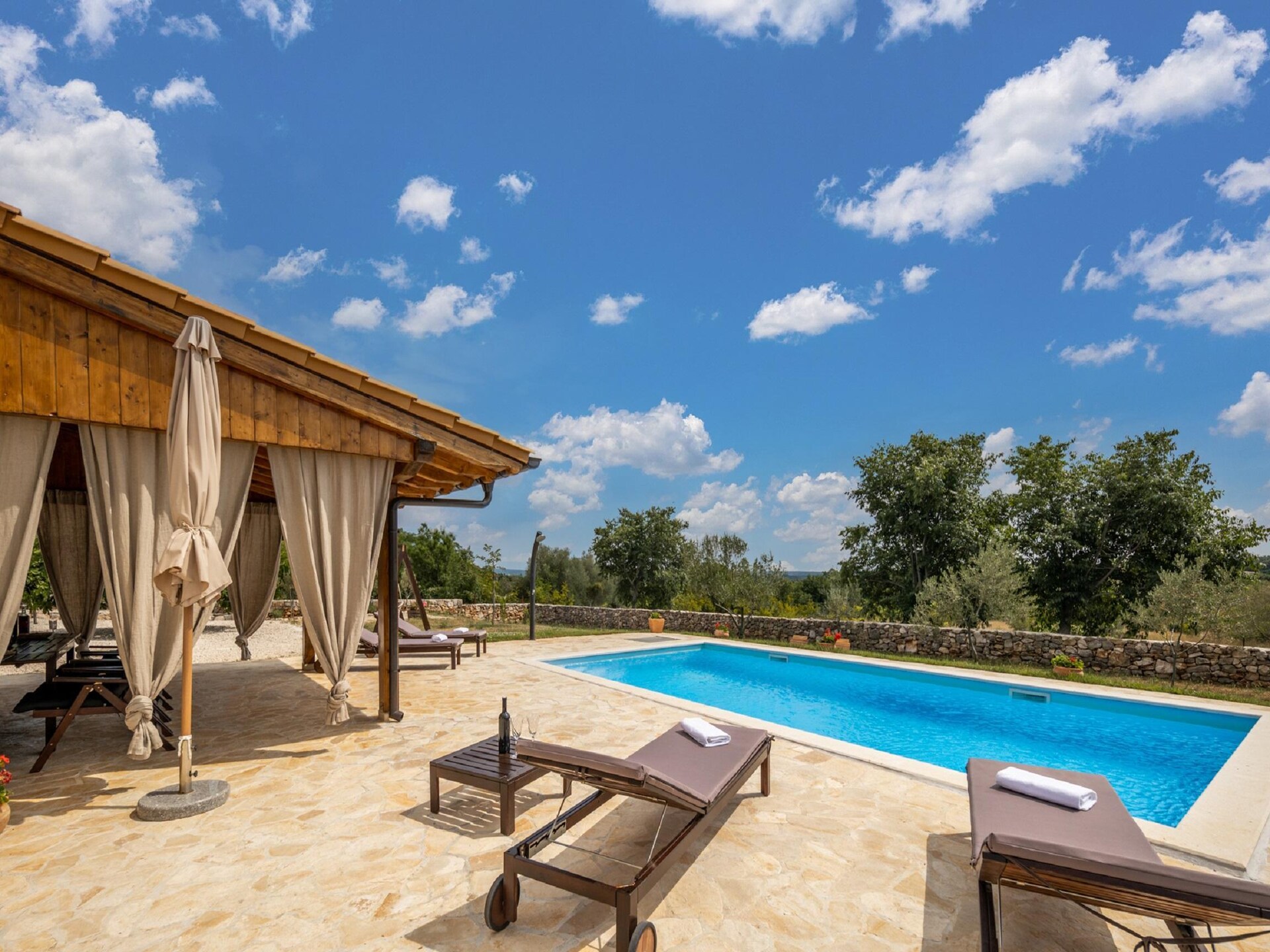 8-persoons villa met privézwembad in Posedarje - foto 10