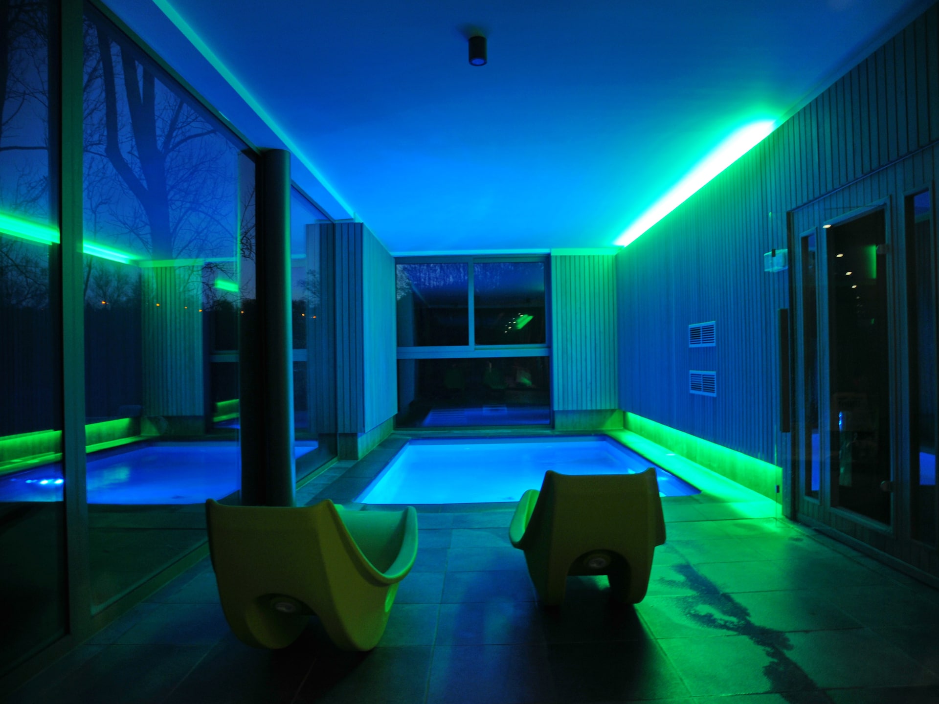 Moderne villa met binnenzwembad en sauna aan de rand van Noiseux - foto 36