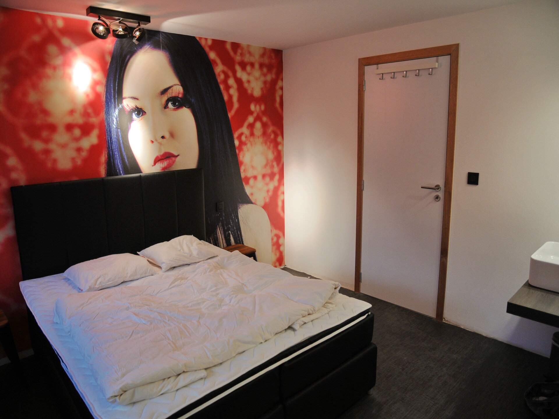 Moderne villa met binnenzwembad en sauna aan de rand van Noiseux - foto 23