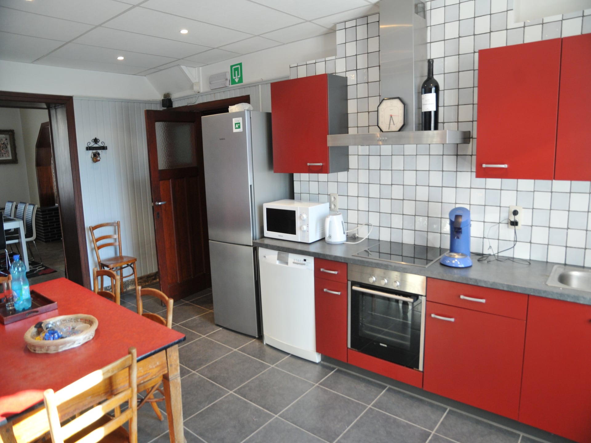 In het centrum van Bastogne: 8-persoons vakantiehuis Stone Lodge - foto 9