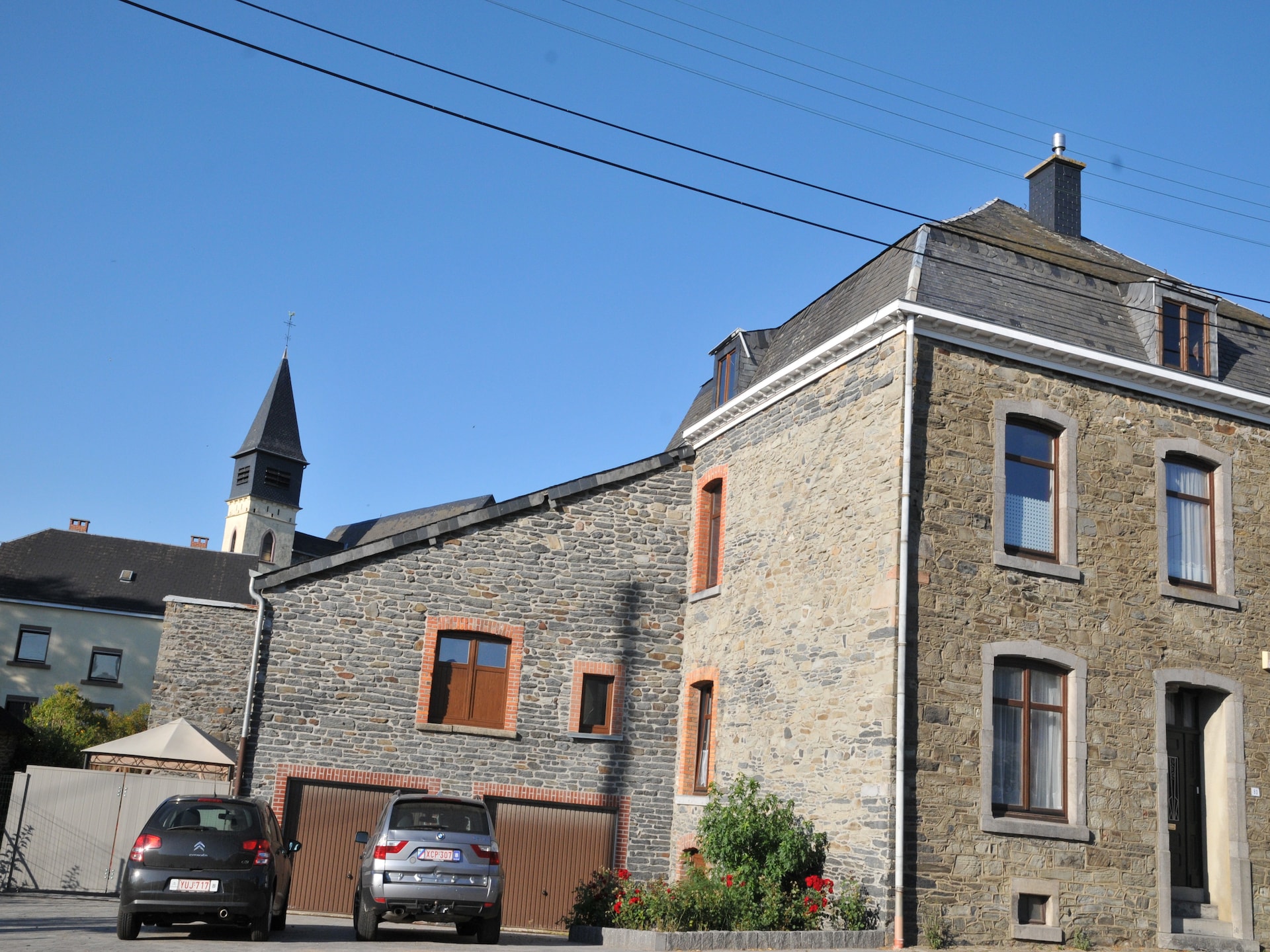 In het centrum van Bastogne: 8-persoons vakantiehuis Stone Lodge - foto 4