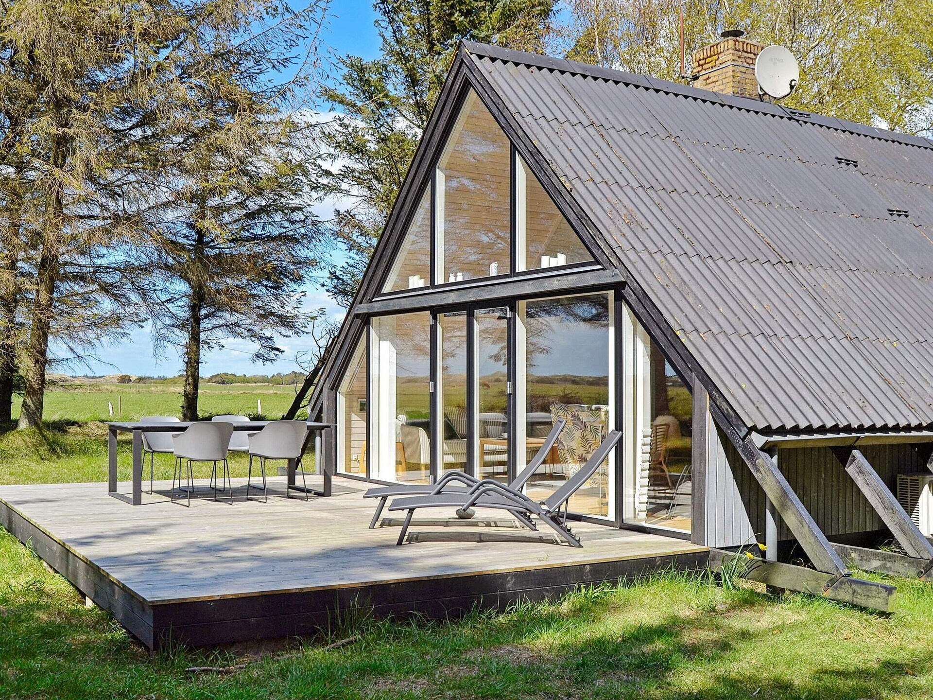 Sfeervol vrijstaand vakantiehuis met annex nabij strand van Sønderho - foto 4