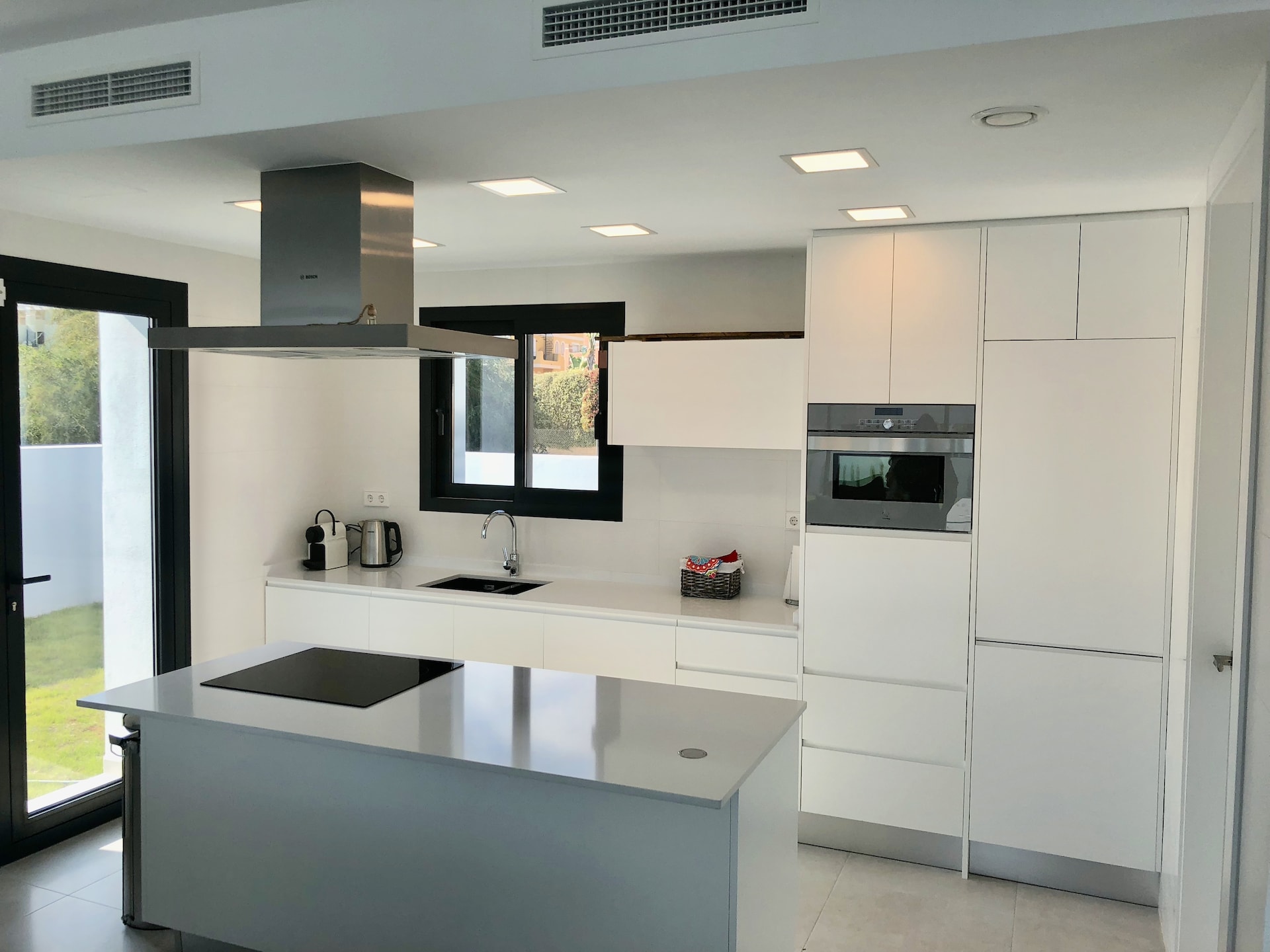 Centraal gelegen villa in Calpe met privézwembad vlakbij het strand - foto 3