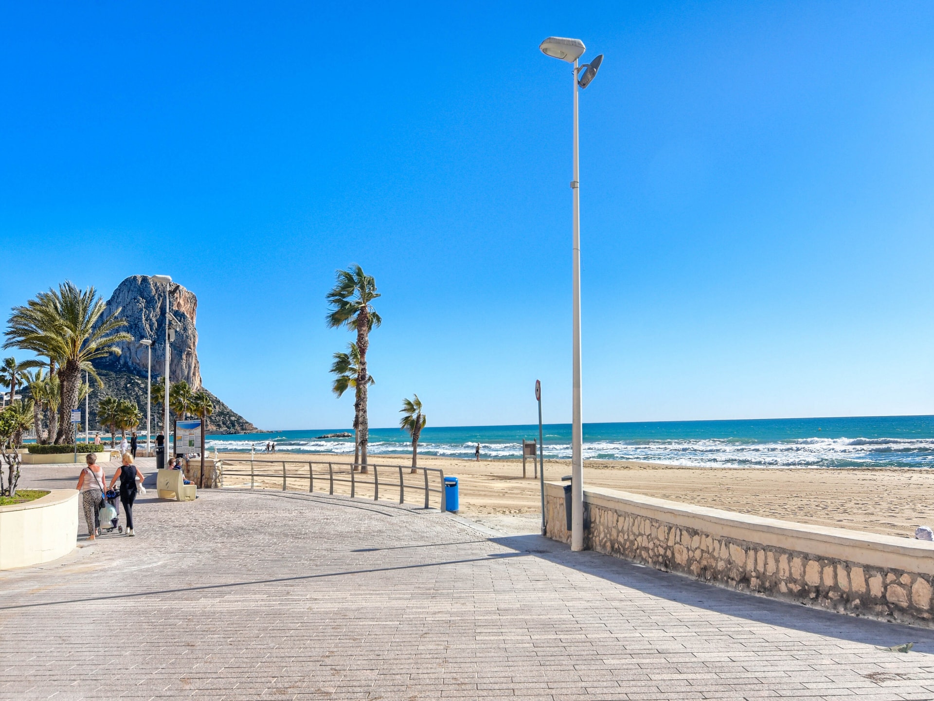 Centraal gelegen villa in Calpe met privézwembad vlakbij het strand - foto 40