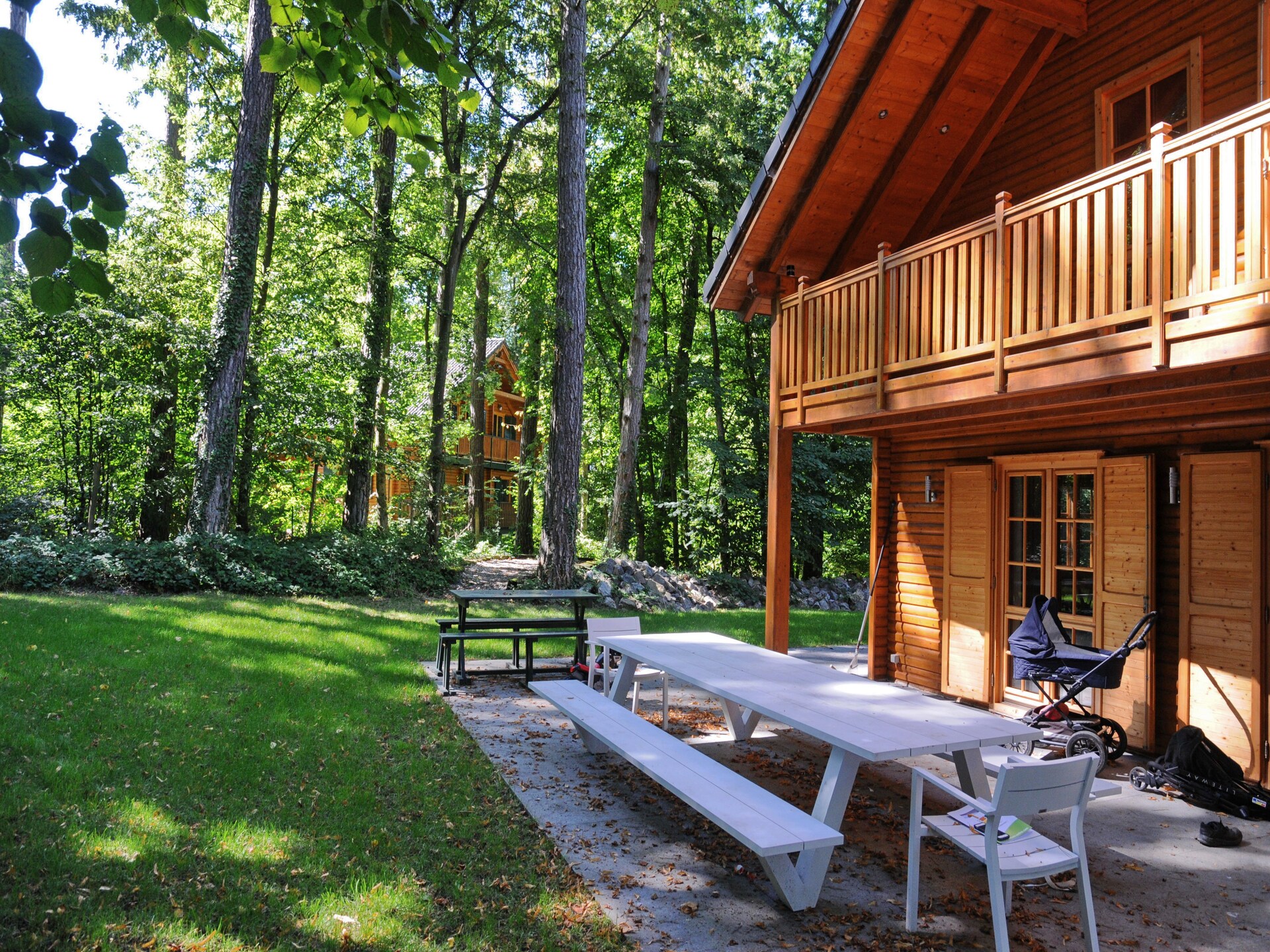 12-persoons chalet met houtkachel en speeltuin in Bomal-Sur-Ourthe - foto 18