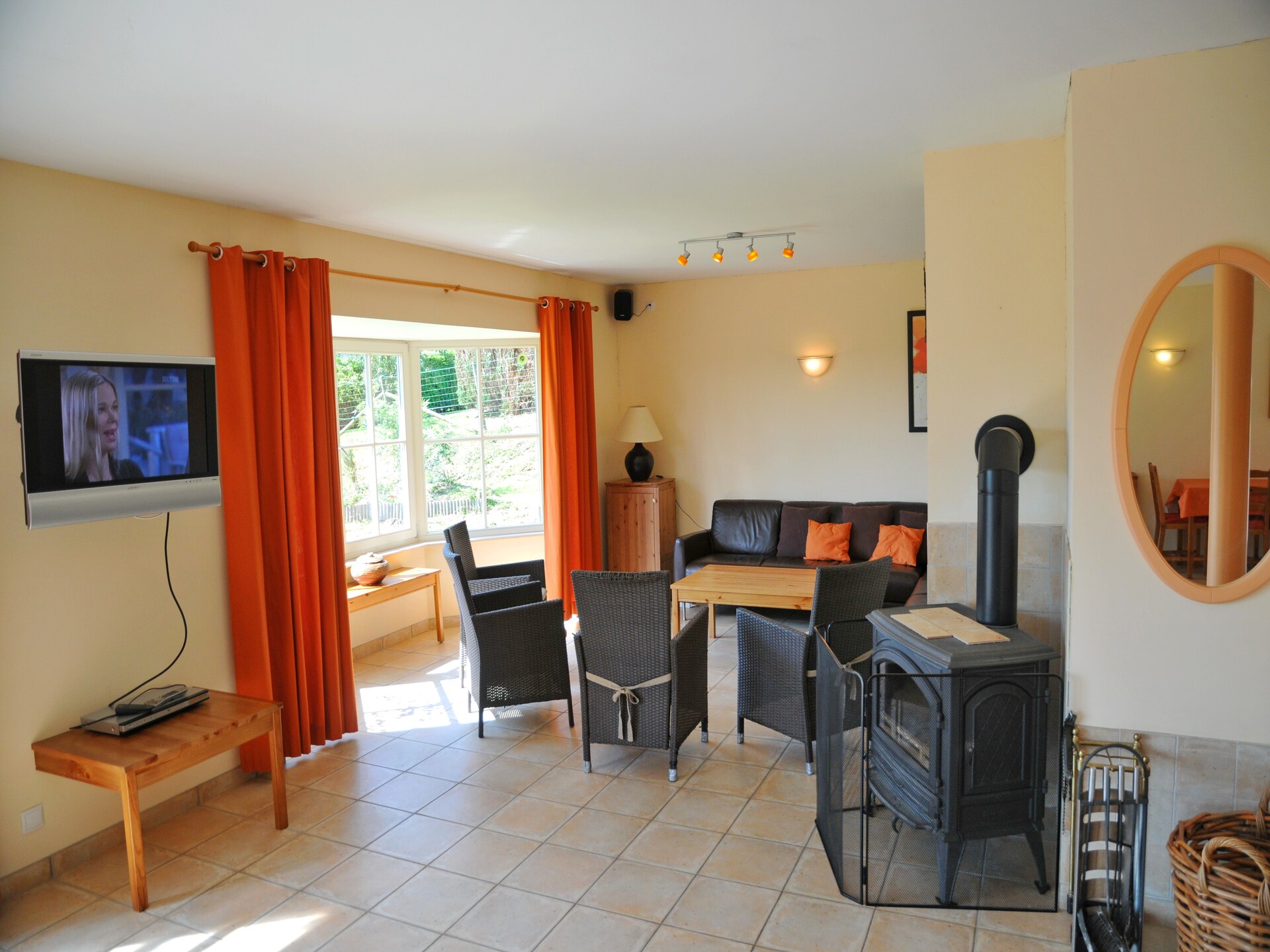 Villa Achille: Ruim vakantiehuis voor 12 personen met wellness in Somme-Leuze - foto 7