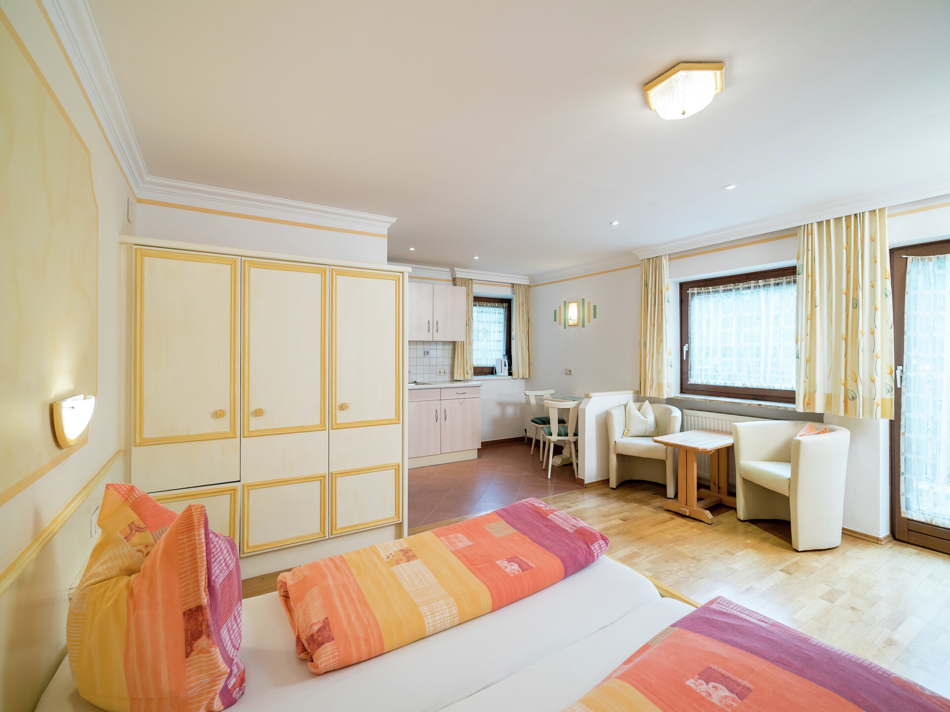 Knus appartement midden in Saalbach, 500m van de skilift - foto 2