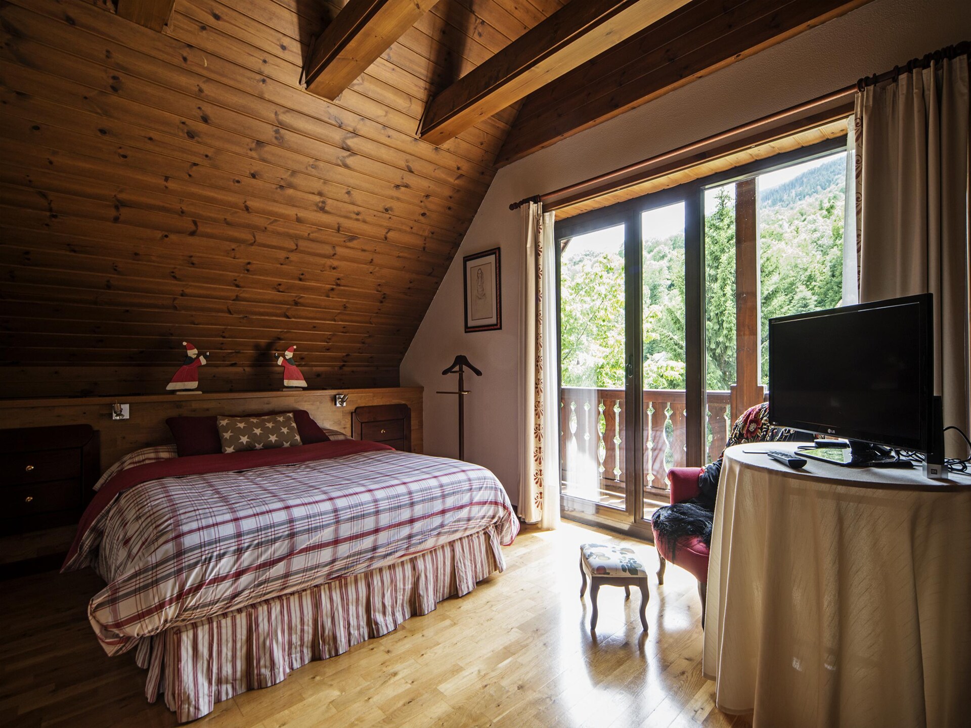 Casa Pepe 10: Ruim stenen huis met tuin en bergzicht in Vielha - foto 29