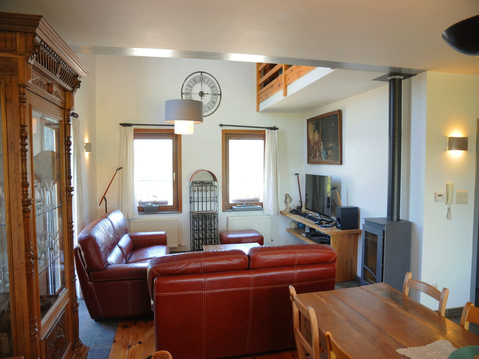 9-persoons natuursteenwoning met sauna en veranda in Bonsin - foto 2