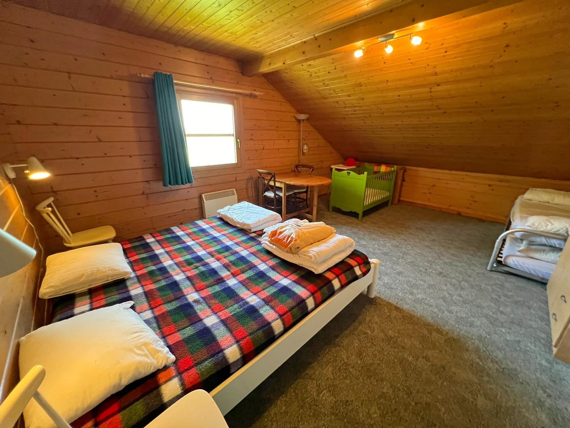 Ruim rolstoeltoegankelijk chalet voor 10 personen met uitzicht over het Ourthedal - foto 9