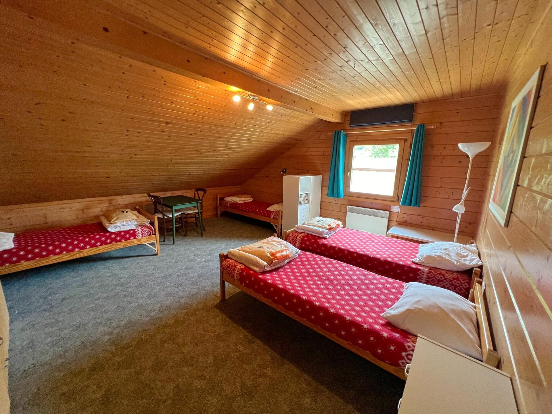 Ruim rolstoeltoegankelijk chalet voor 10 personen met uitzicht over het Ourthedal - foto 10