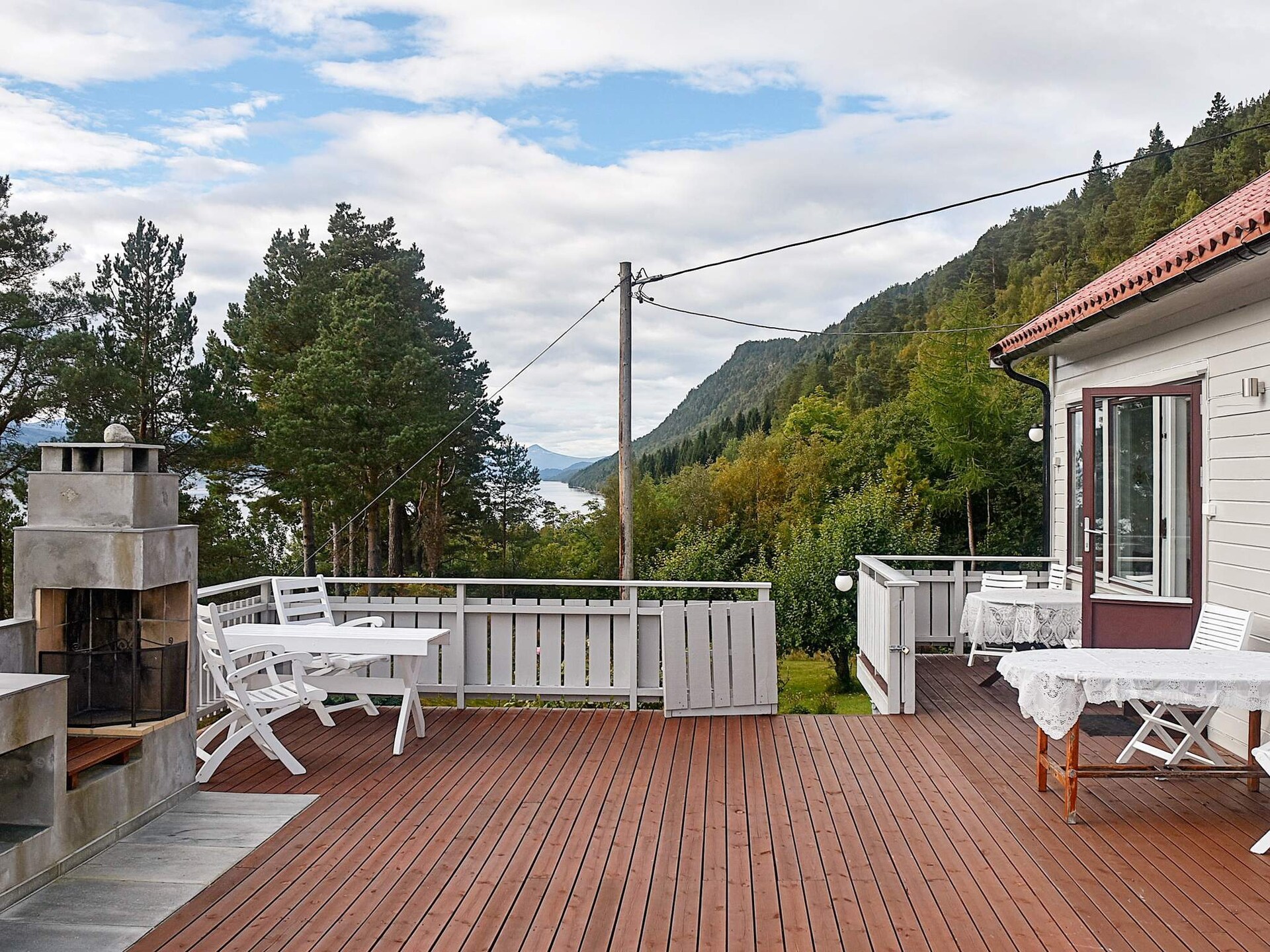 Ruim vakantiehuis in Eidsvåg direct aan het Langfjord - foto 8