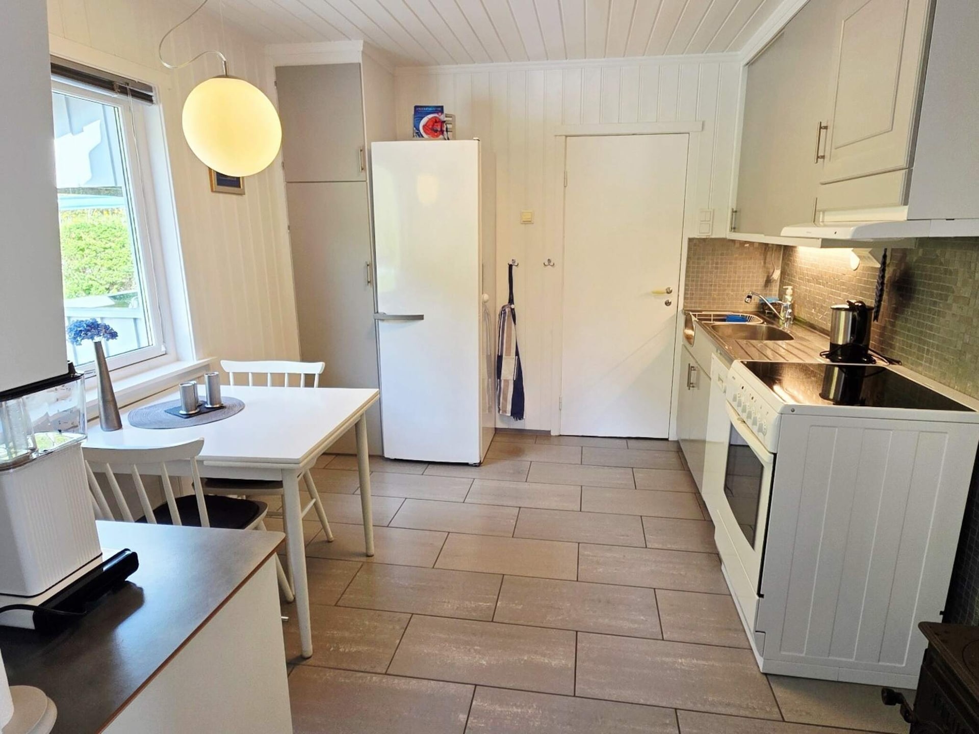 Ruim vakantiehuis in Eidsvåg direct aan het Langfjord - foto 35