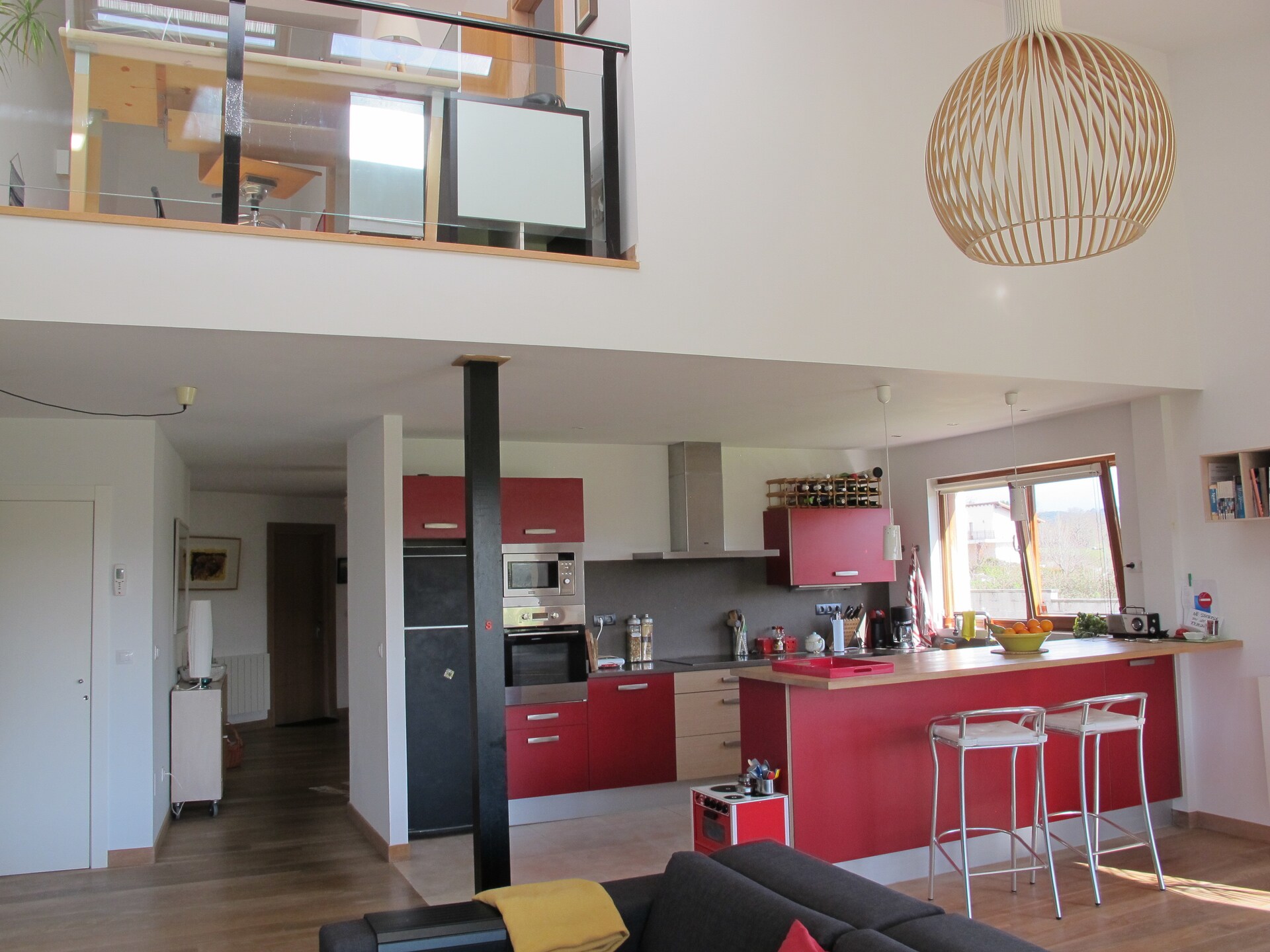 Ruim vakantiehuis met 4 slaapkamers, tuin en bubbelbad nabij Santander - foto 15