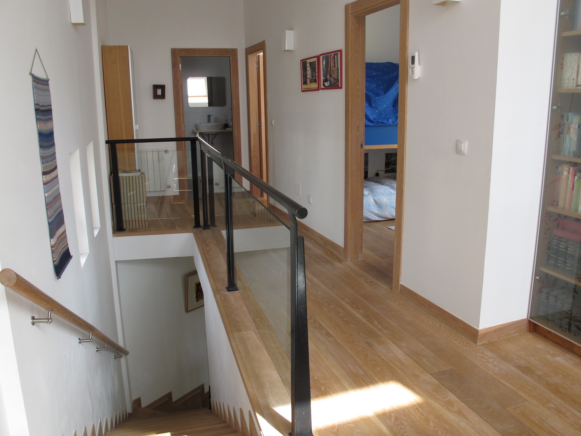 Ruim vakantiehuis met 4 slaapkamers, tuin en bubbelbad nabij Santander - foto 16