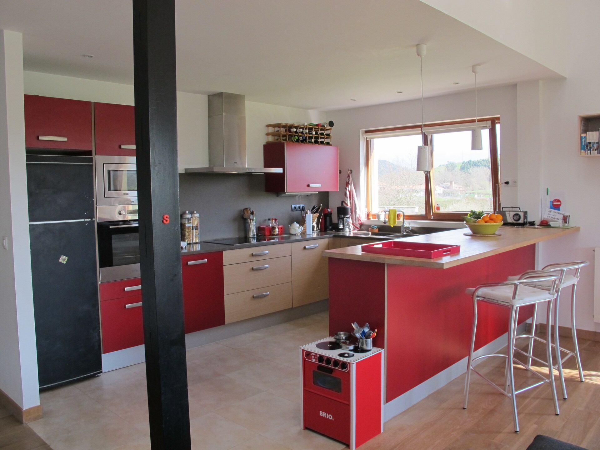 Ruim vakantiehuis met 4 slaapkamers, tuin en bubbelbad nabij Santander - foto 5