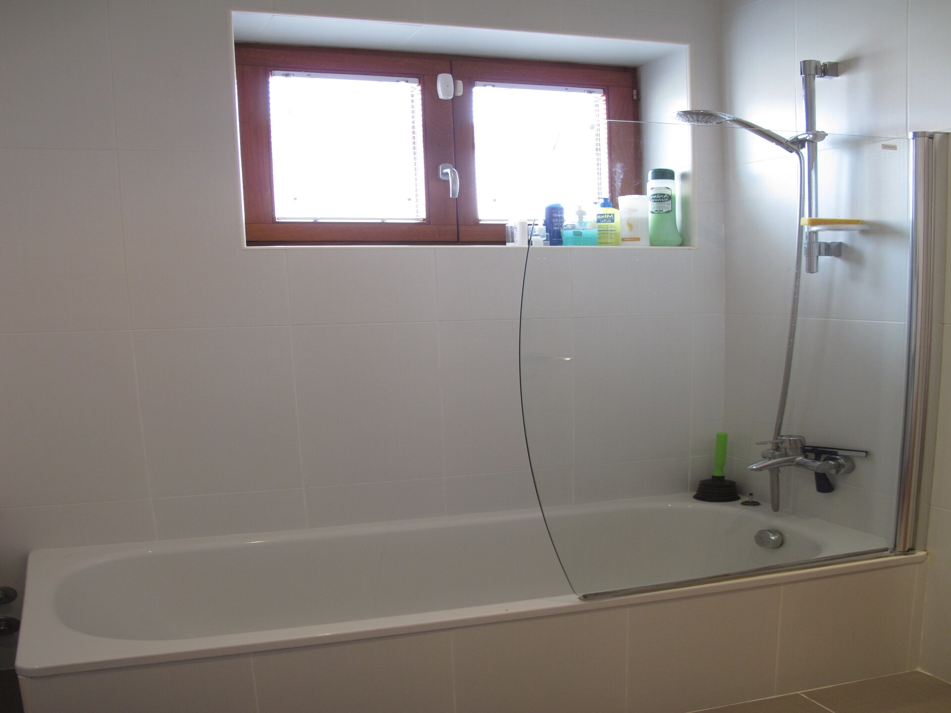 Ruim vakantiehuis met 4 slaapkamers, tuin en bubbelbad nabij Santander - foto 25