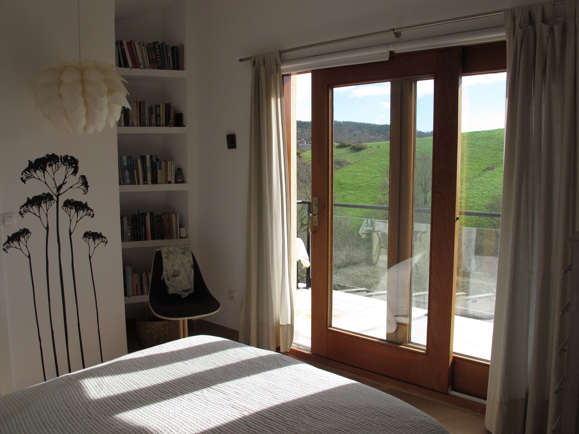 Ruim vakantiehuis met 4 slaapkamers, tuin en bubbelbad nabij Santander - foto 20