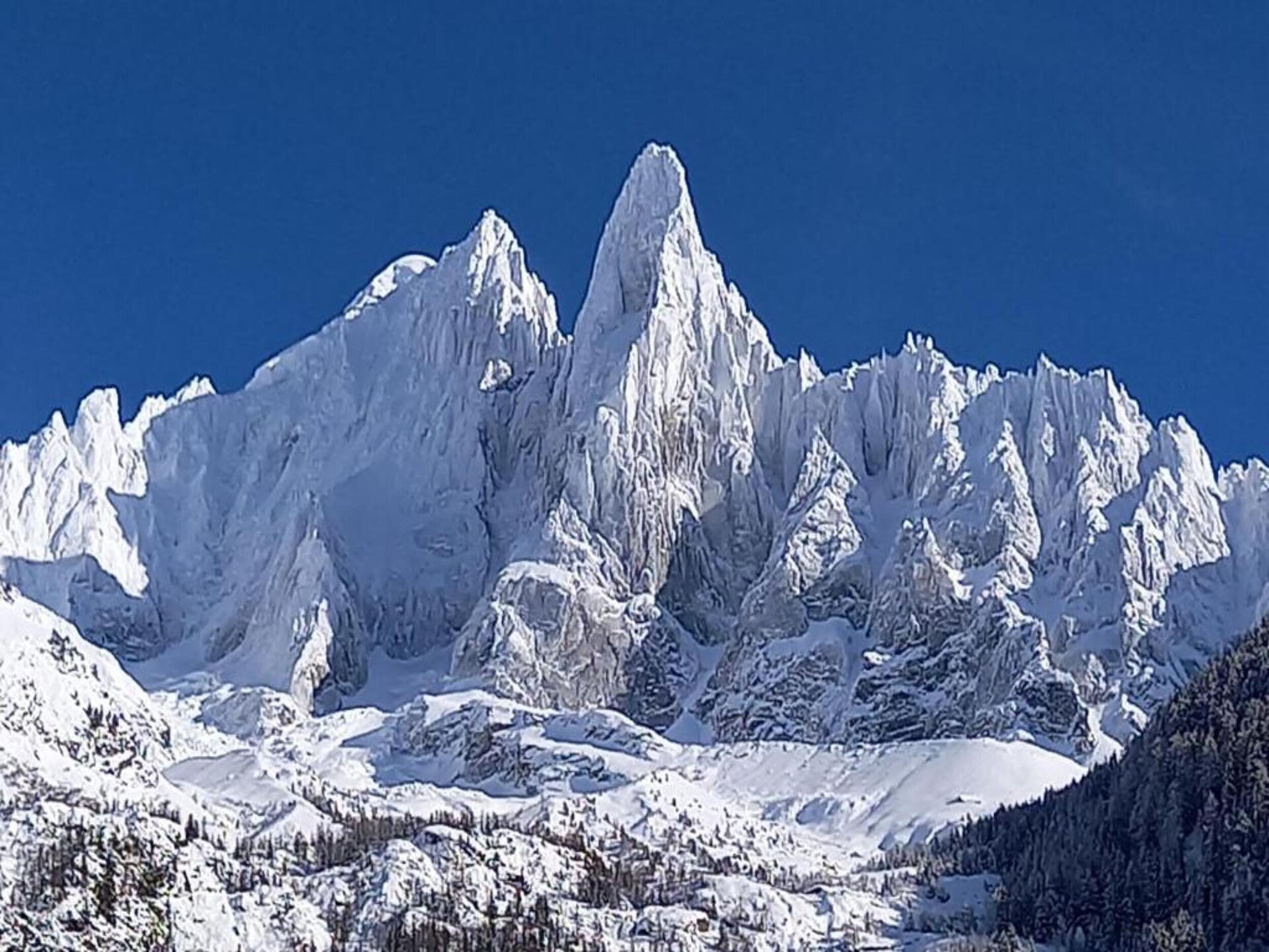 Stijlvol appartement in Chamonix Mont Blanc met zwembad en huisdier - foto 34