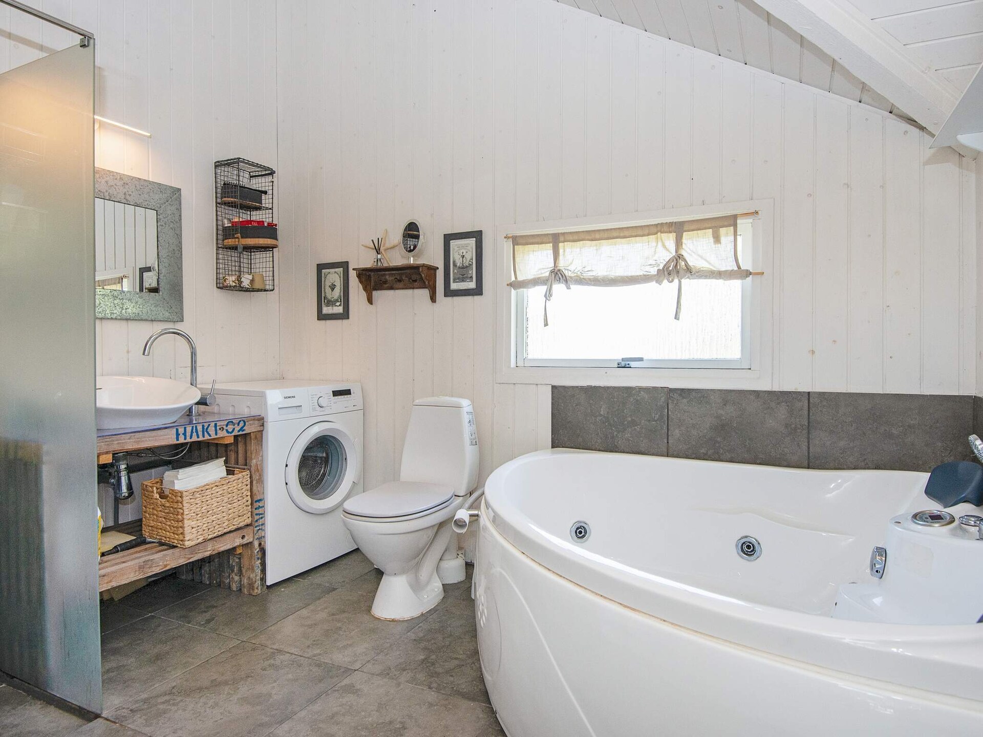 Vrijstaand vakantiehuis met sauna en whirlpool nabij fjord en strand in Bork Havn - foto 30