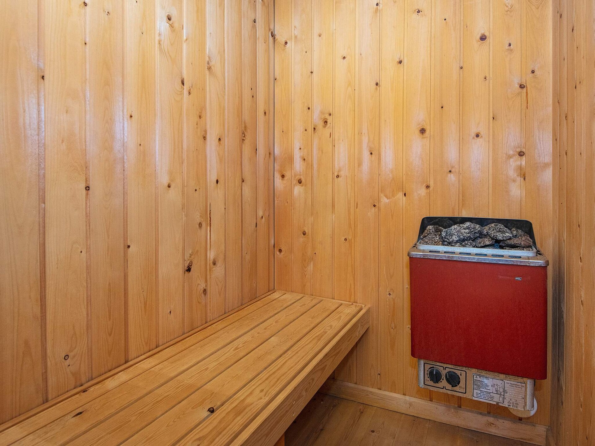 Vrijstaand vakantiehuis met sauna en whirlpool nabij fjord en strand in Bork Havn - foto 33