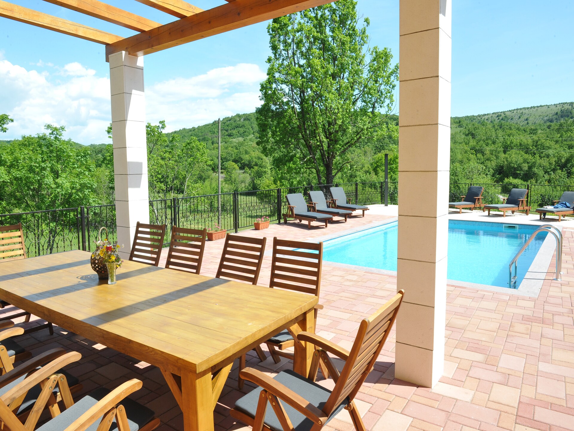 Villa Perfect Relax: Ruim vakantiehuis met privézwembad voor 10 personen in Tijarica - foto 20