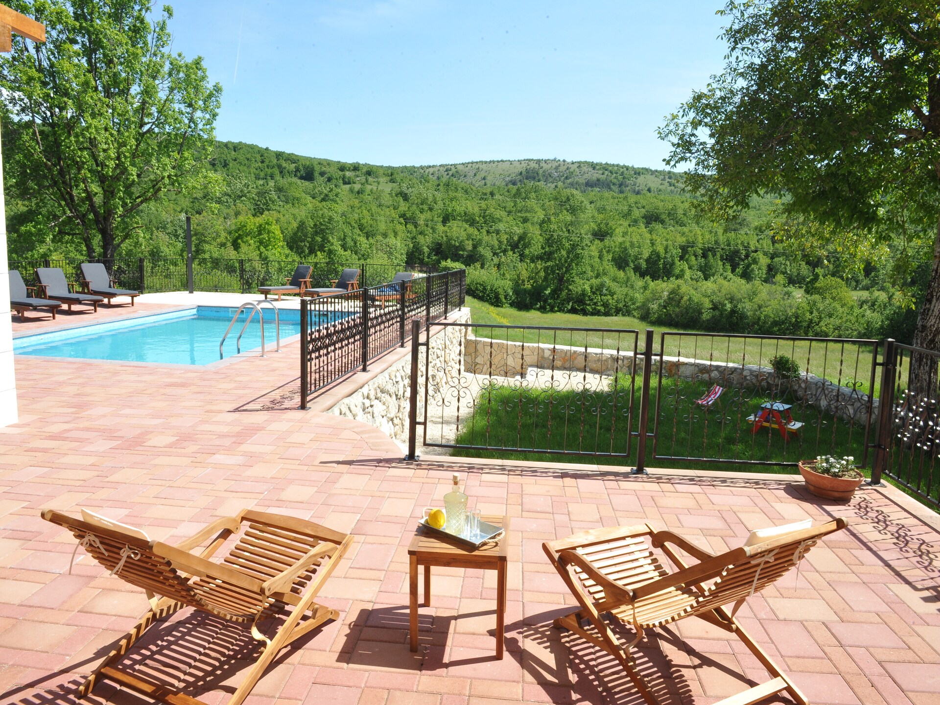 Villa Perfect Relax: Ruim vakantiehuis met privézwembad voor 10 personen in Tijarica - foto 9