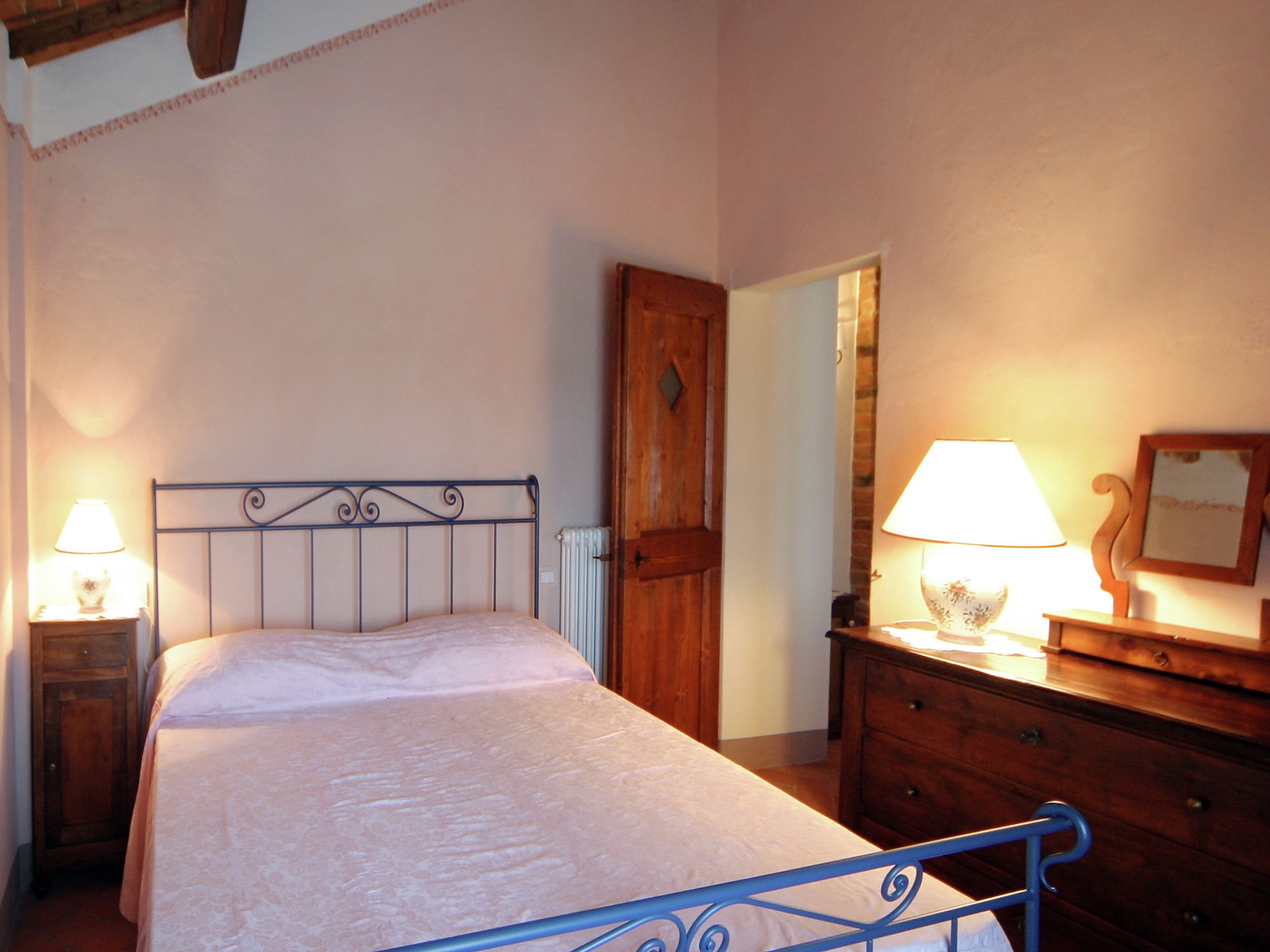 Op 1,0 km van centrum Cortona: Ruime villa met privézwembad - foto 32