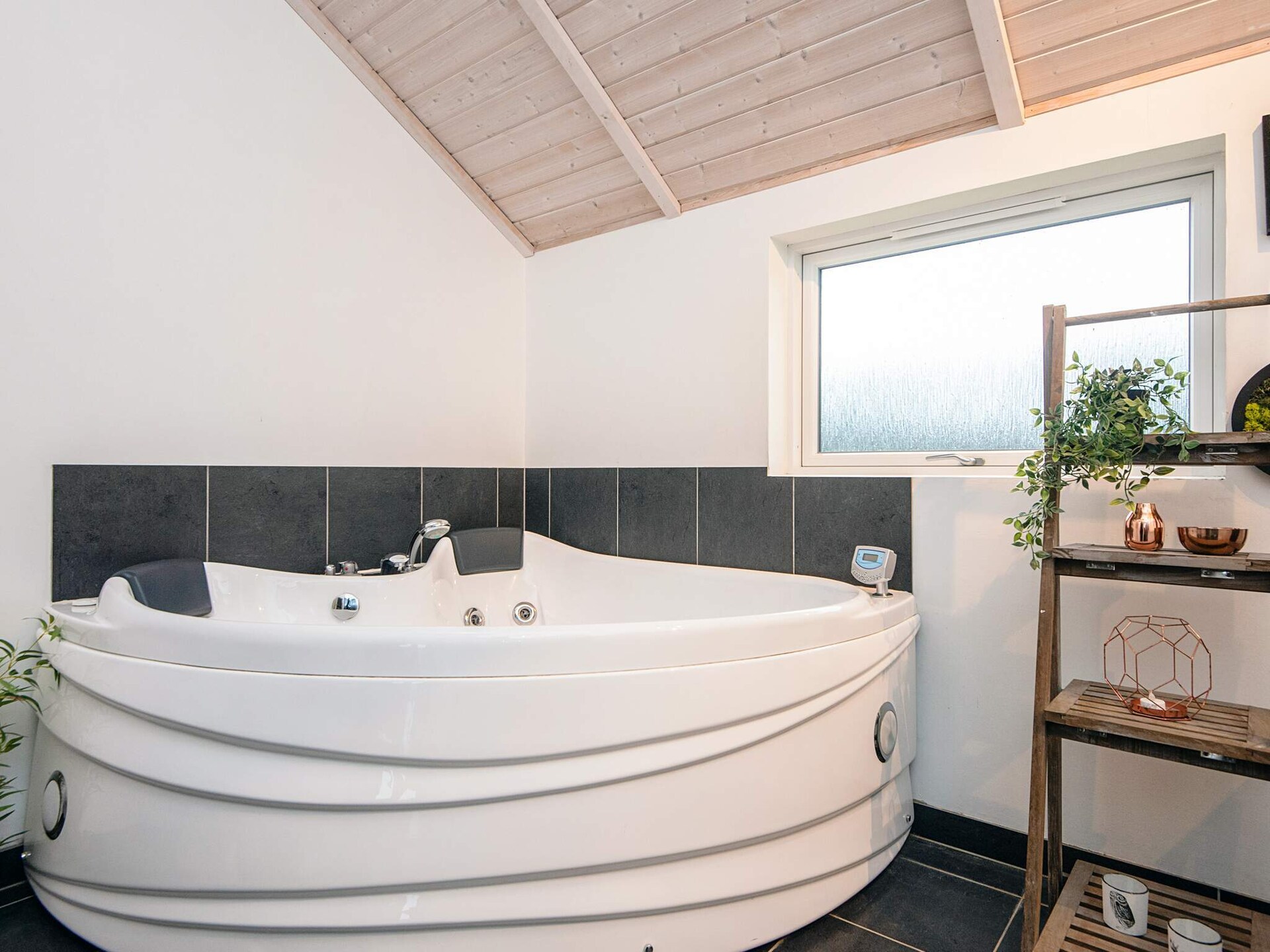10-persoons vakantiehuis aan het meer in Ansager · 114 m² - foto 22