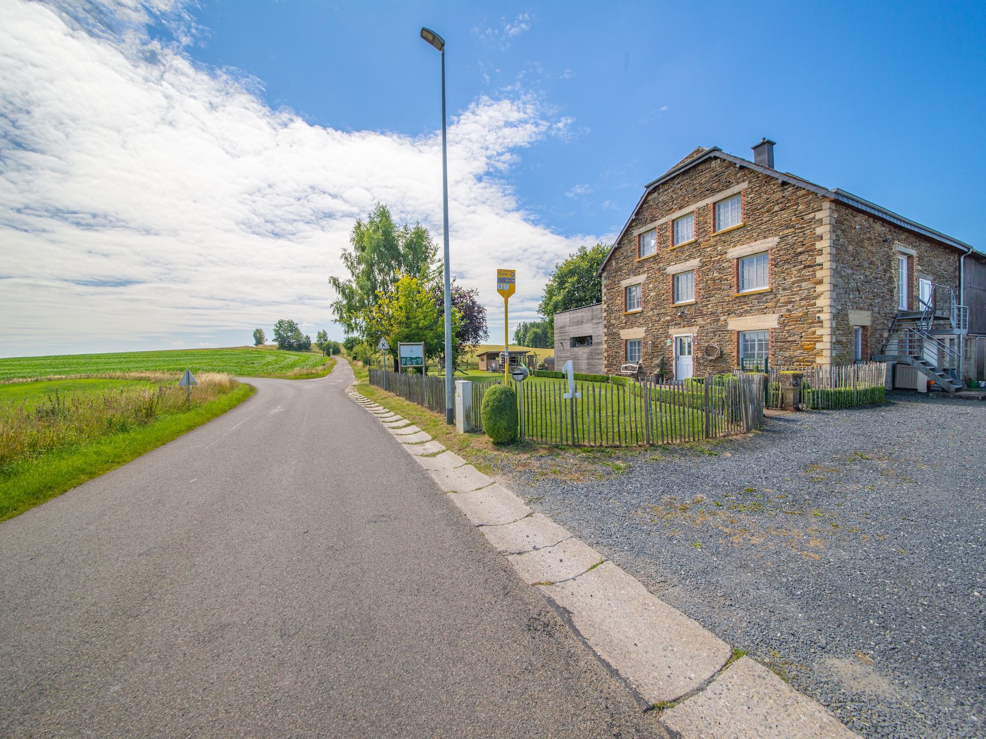 Privézwembad bij gerenoveerde boerderij voor 14 personen in Bastogne - foto 35