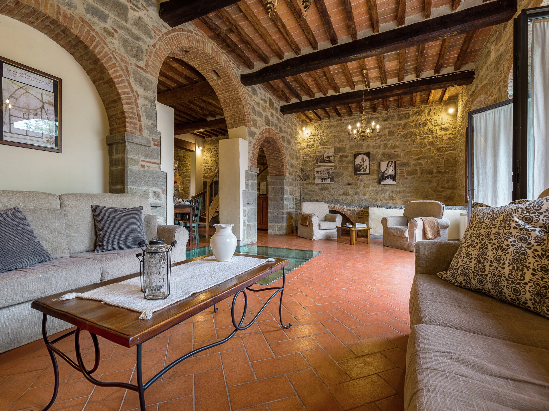 Ruime villa met privézwembad voor 17 personen nabij centrum Cortona - foto 2