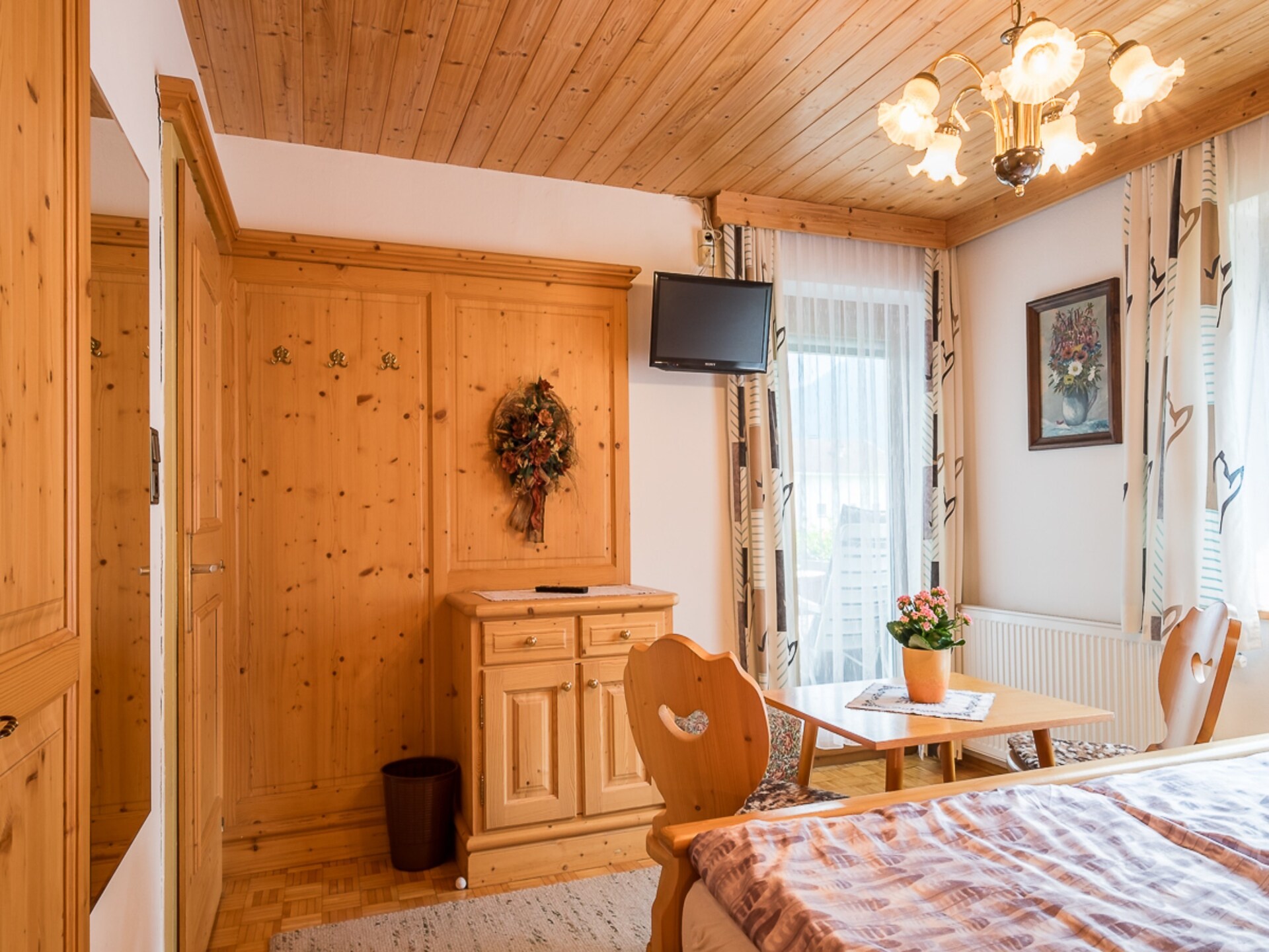 Ruim 8-persoons appartement aan de golfbaan bij Fügen - foto 17