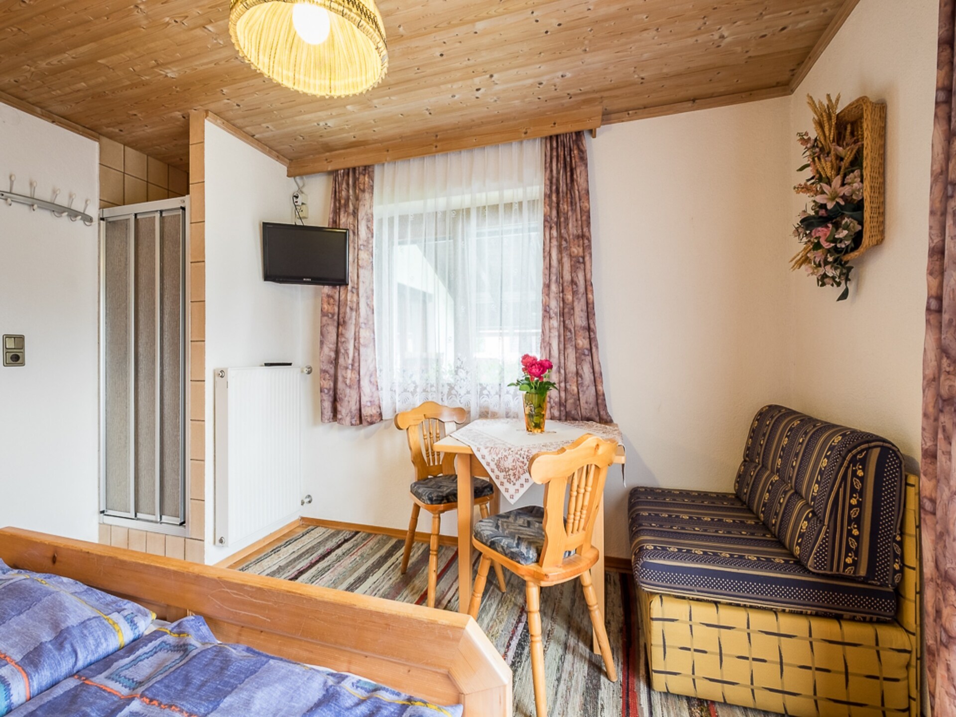 Ruim 8-persoons appartement aan de golfbaan bij Fügen - foto 20