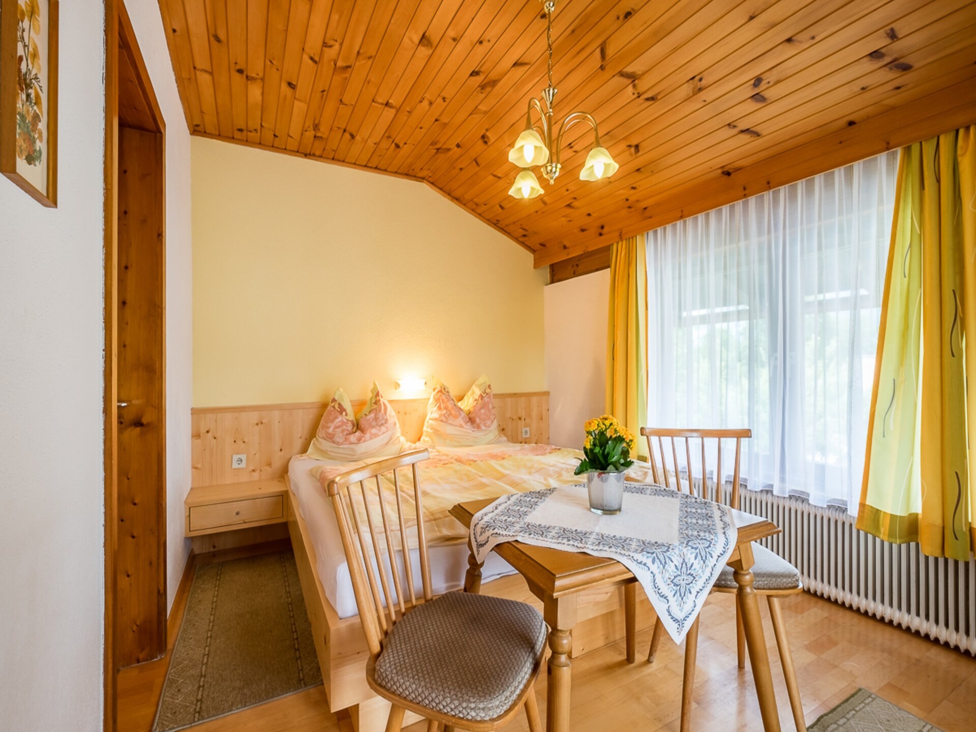 Ruim 8-persoons appartement aan de golfbaan bij Fügen - foto 21